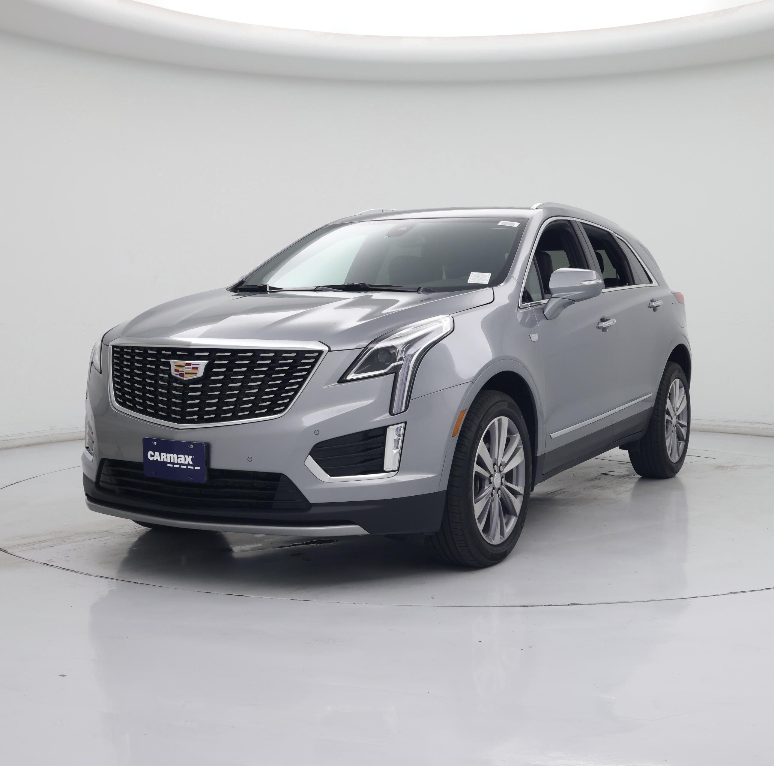 Thumbnail: 2025 Cadillac XT5 - 4