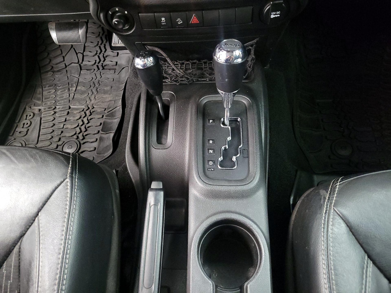 2015 Jeep Wrangler Unlimited Sport - Photo 16