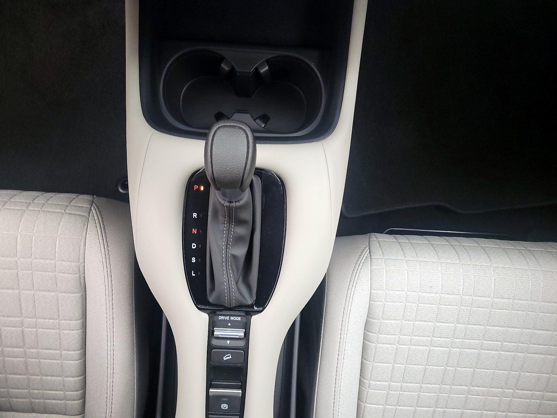 Thumbnail: 2025 Honda HR-V - 17