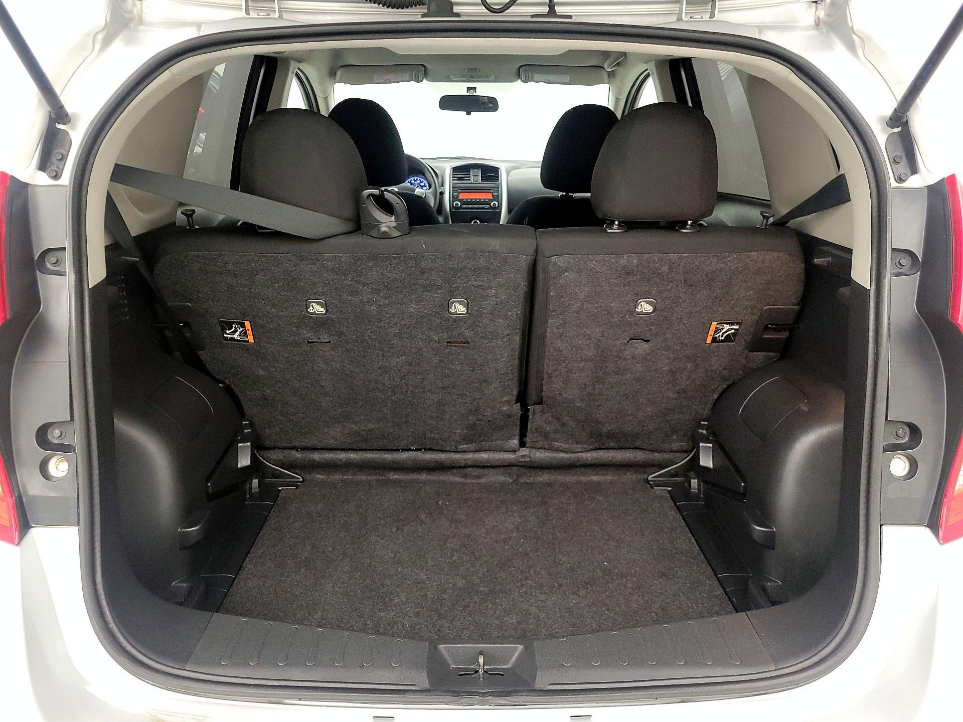 Thumbnail: 2015 Nissan Versa Note - 19