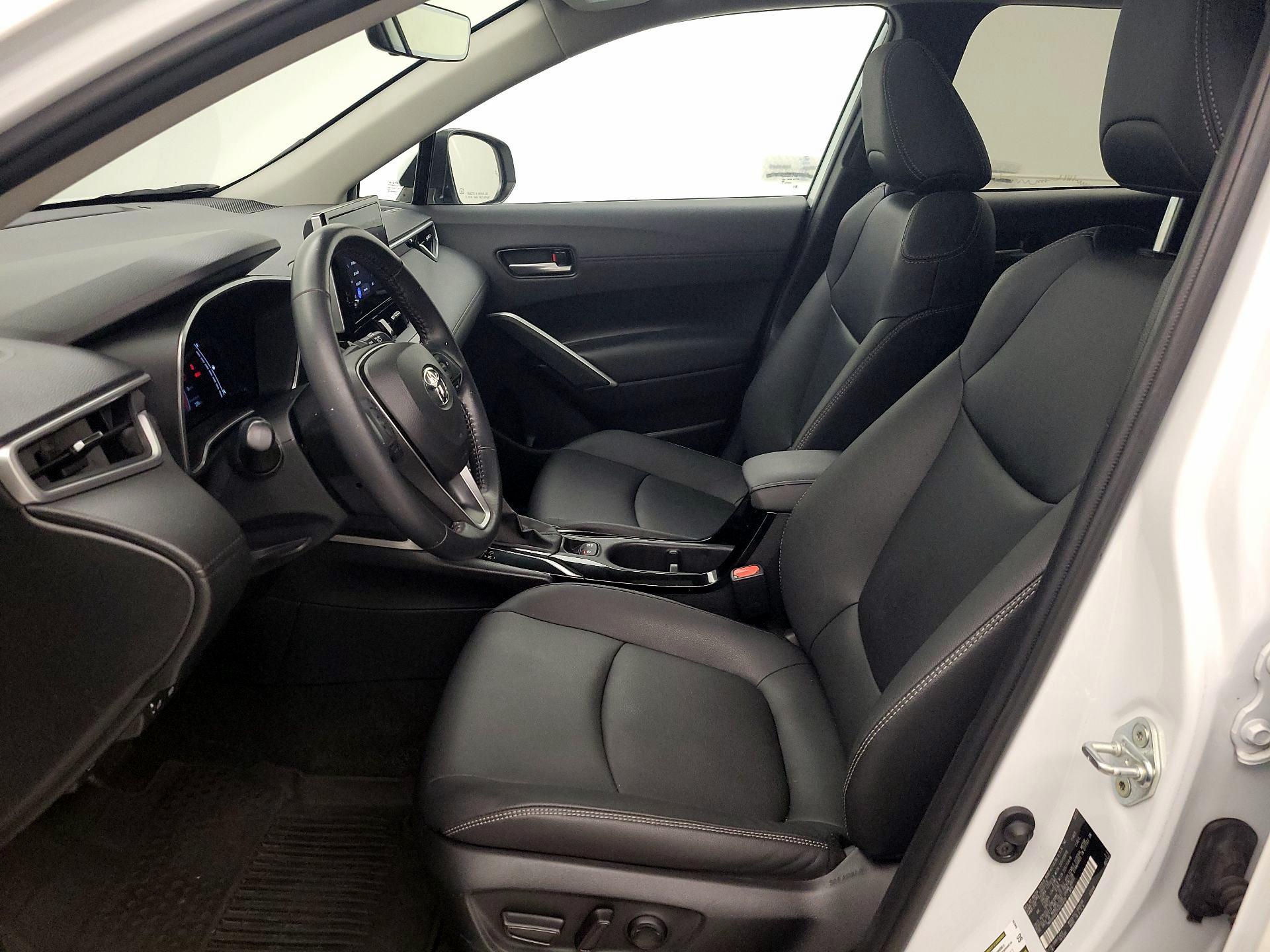 Thumbnail: 2023 Toyota Corolla Cross - 11