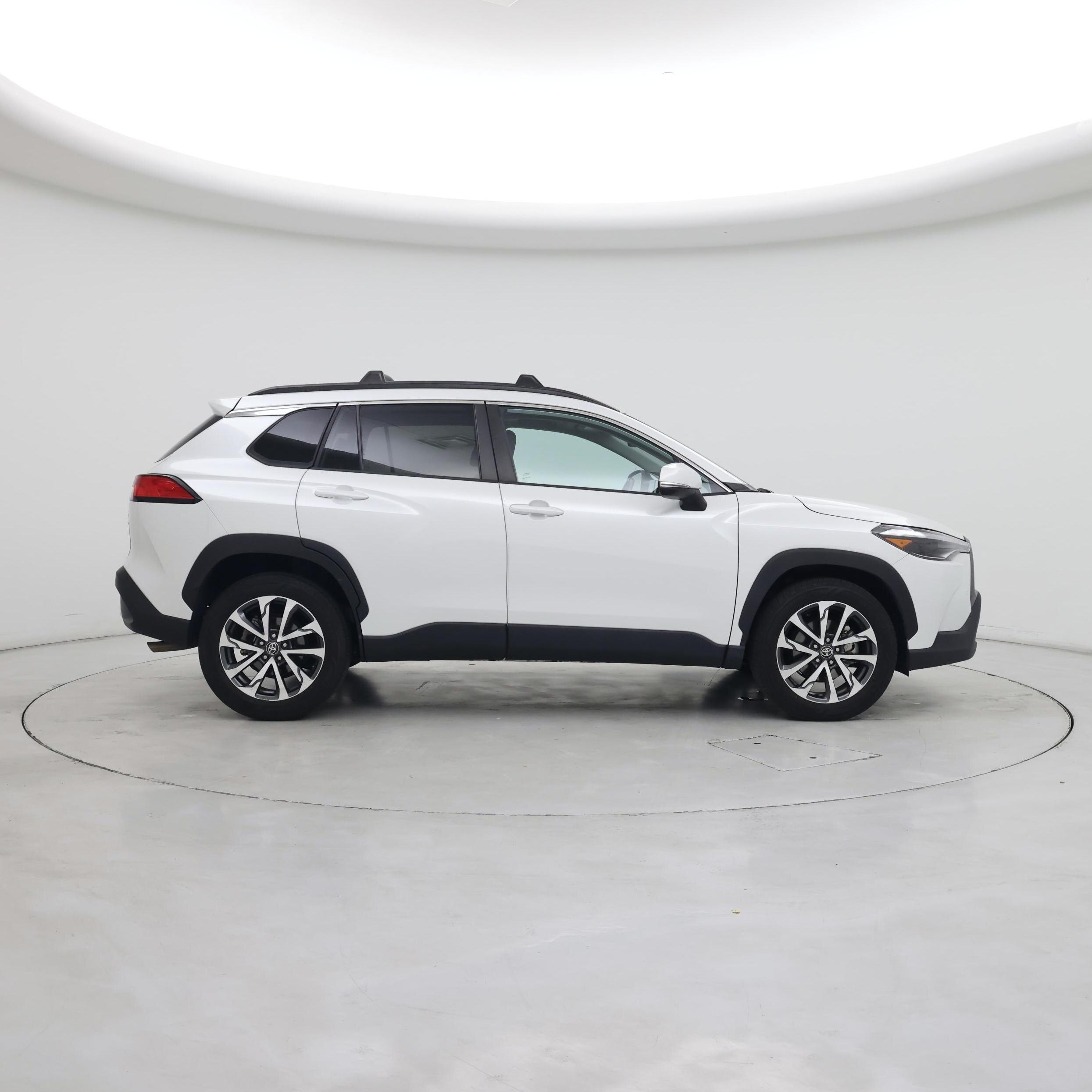 Thumbnail: 2023 Toyota Corolla Cross - 7