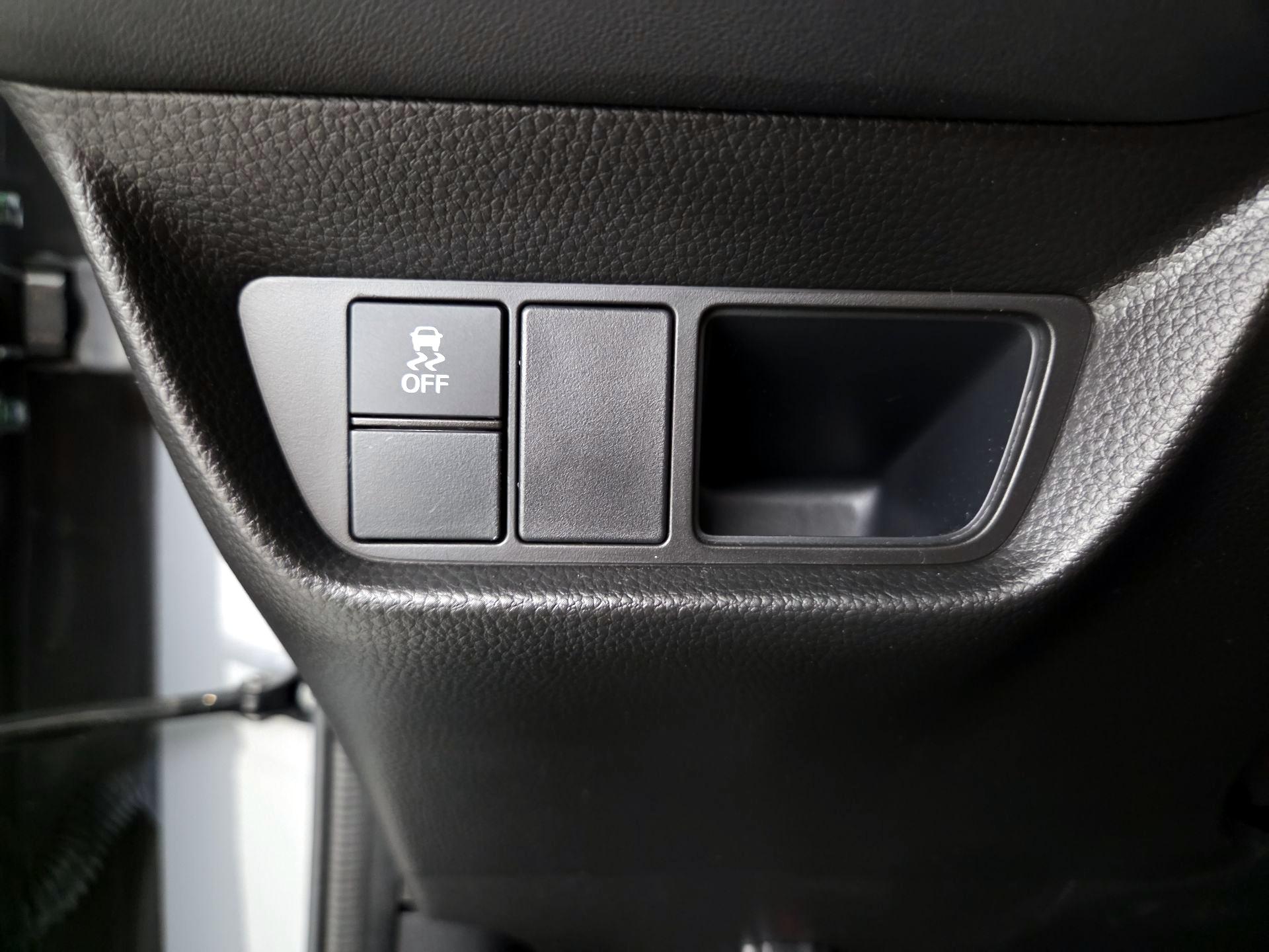 Thumbnail: 2025 Honda HR-V - 13