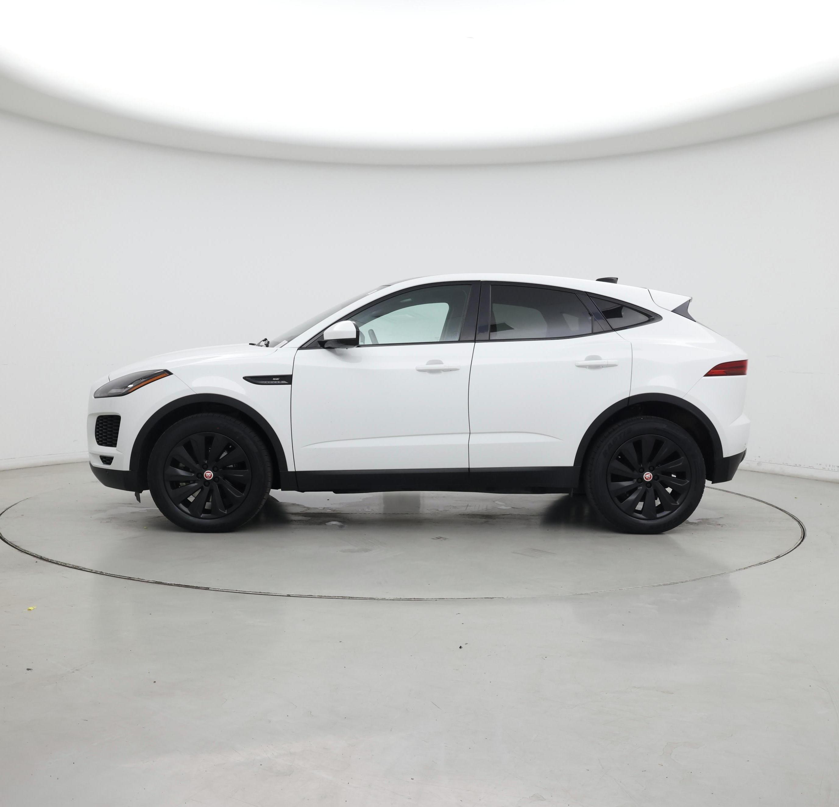 Thumbnail: 2019 Jaguar E-Pace - 3