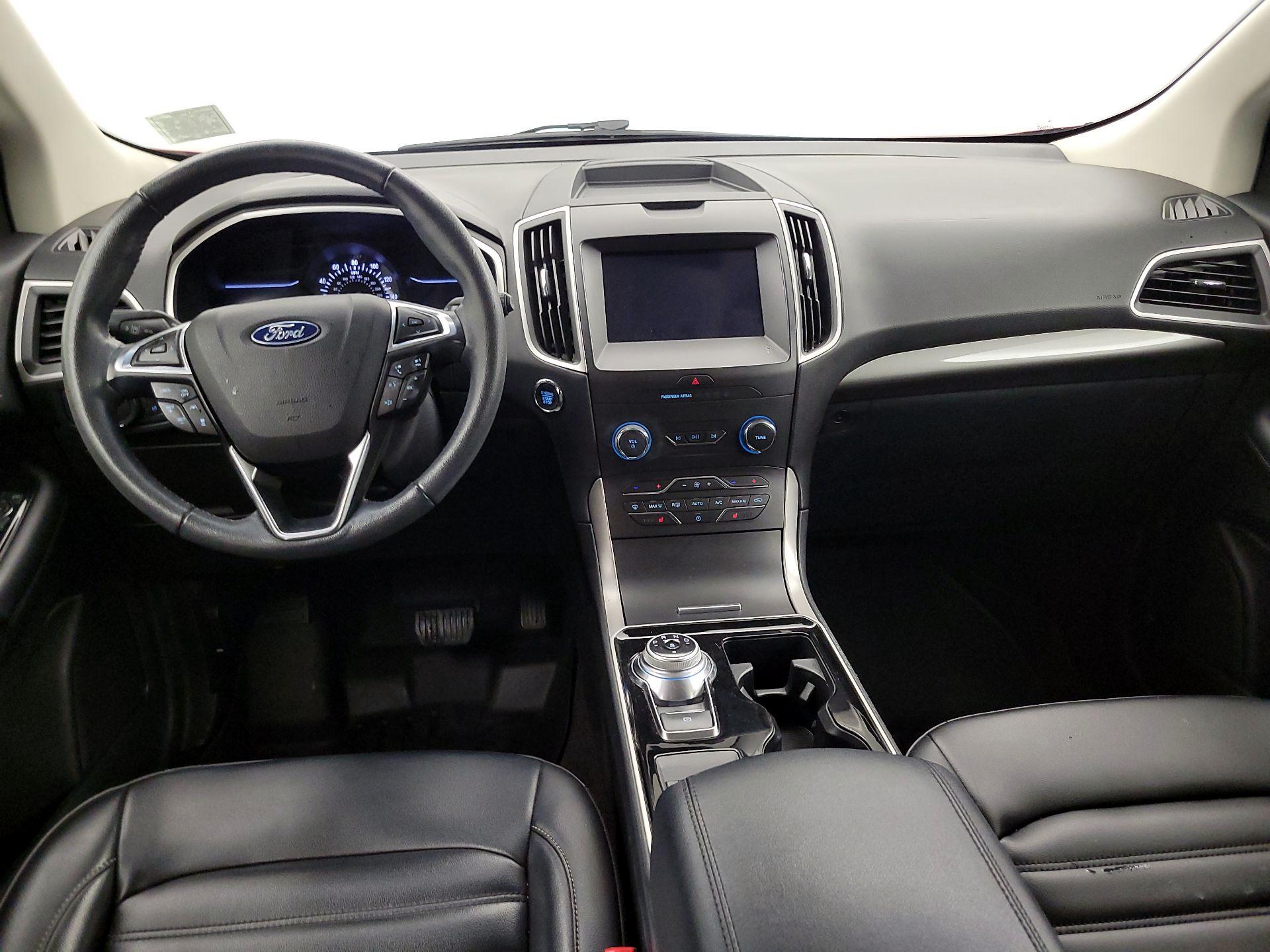 Thumbnail: 2020 Ford Edge - 9