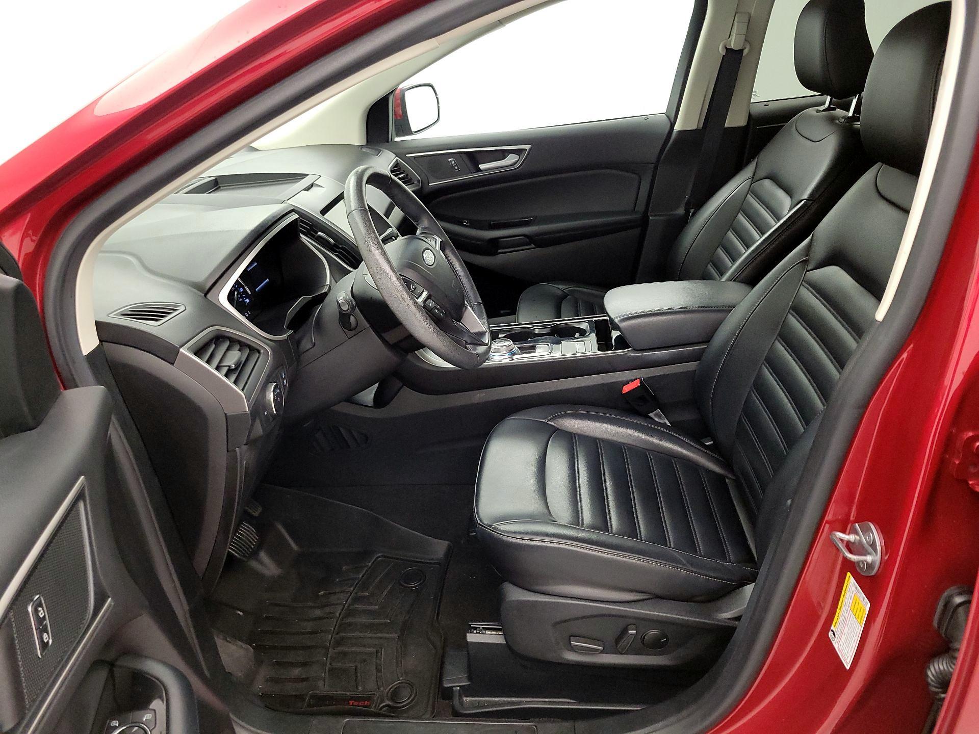 Thumbnail: 2020 Ford Edge - 11