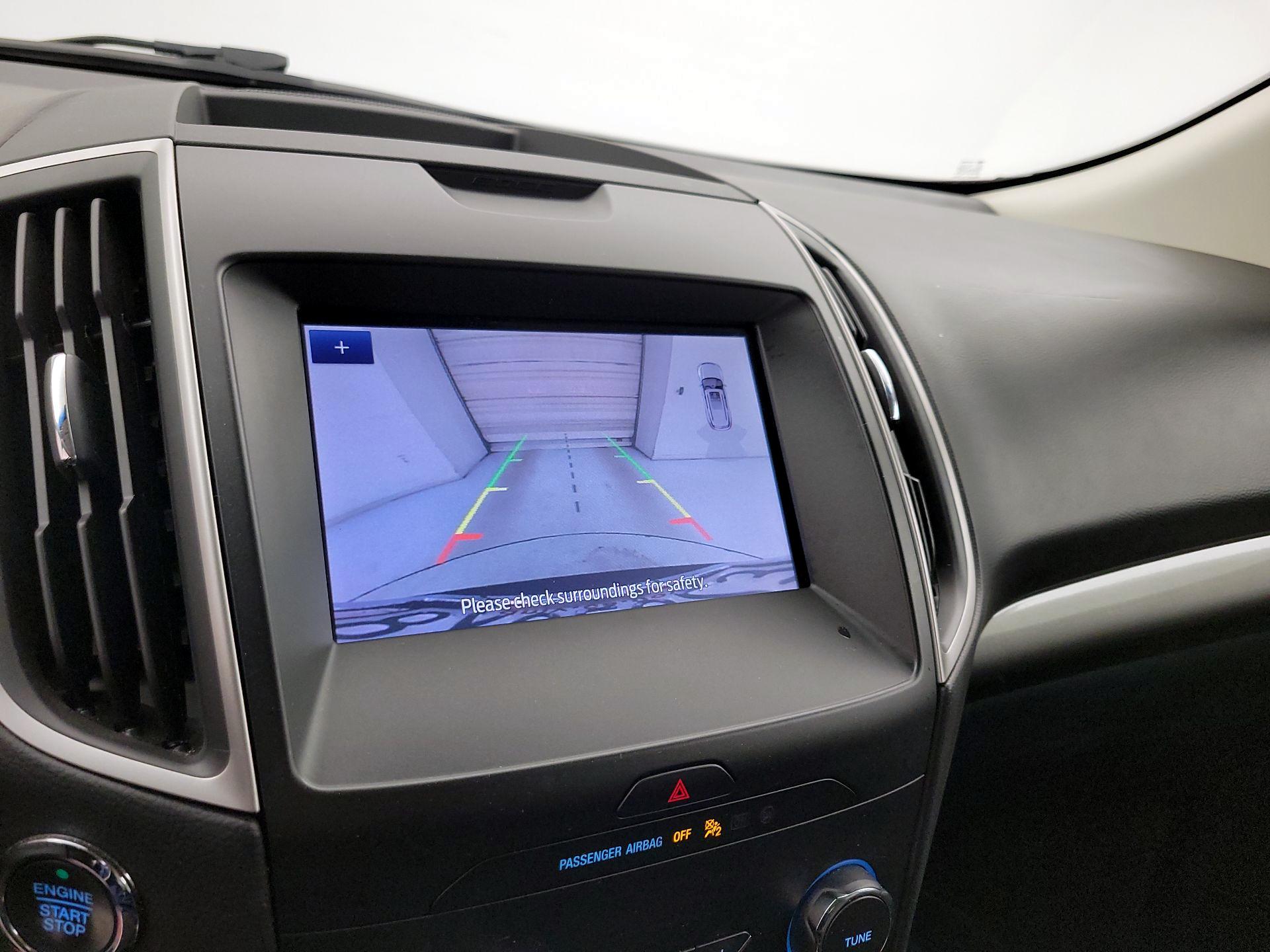 Thumbnail: 2020 Ford Edge - 14