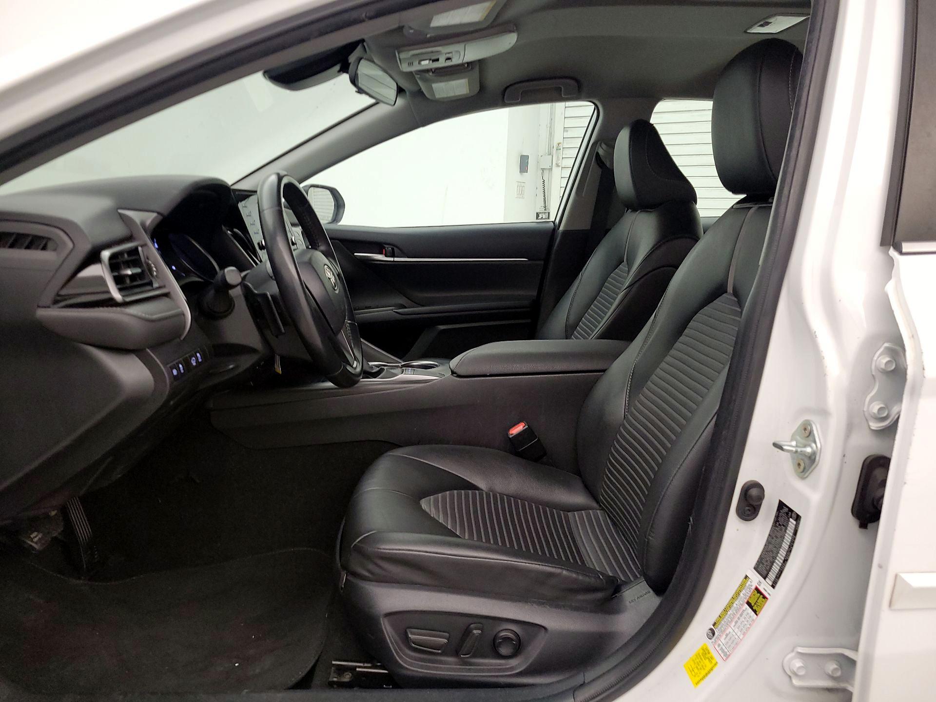 Thumbnail: 2023 Toyota Camry - 11