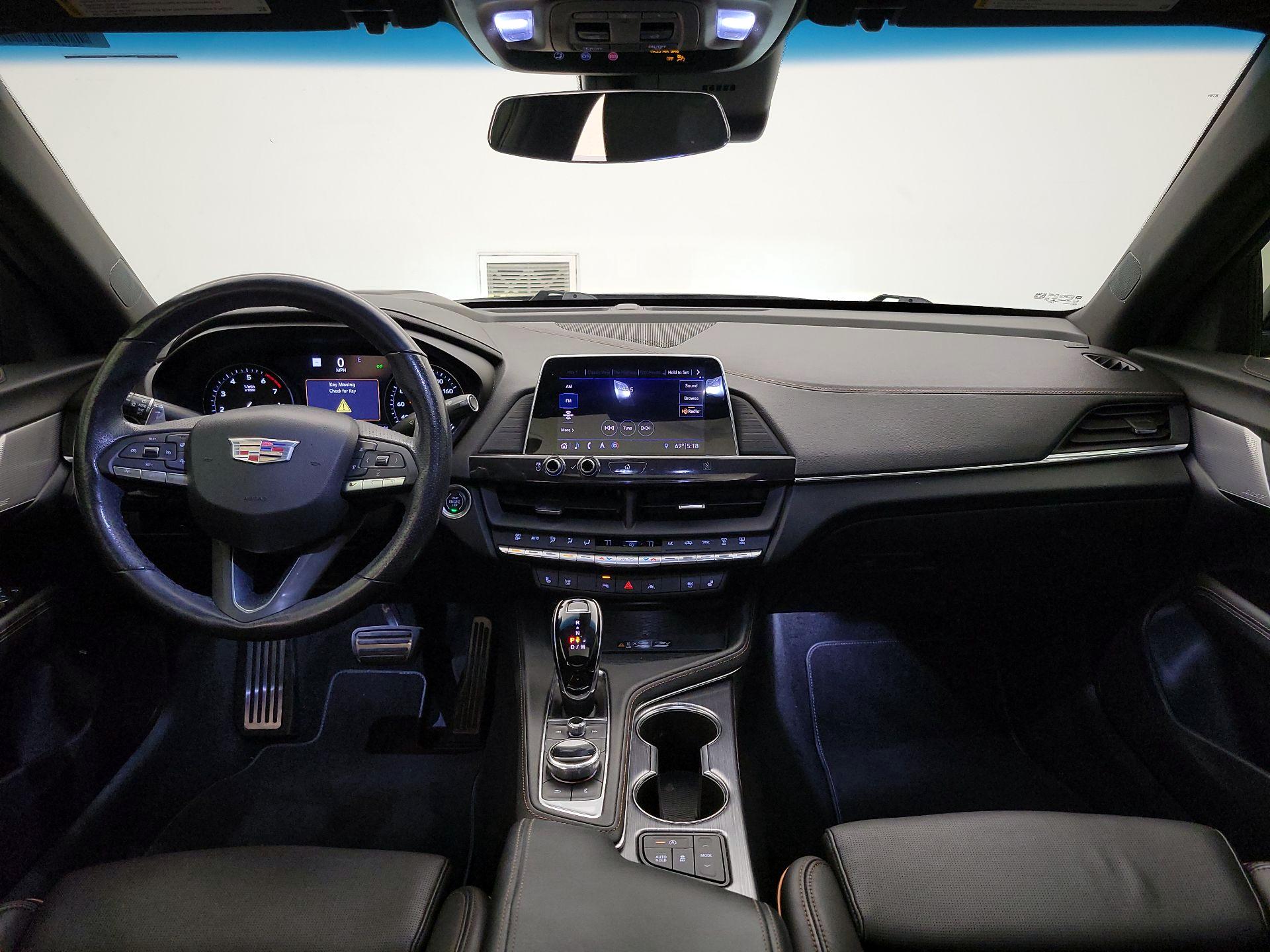 Thumbnail: 2020 Cadillac CT4 - 9