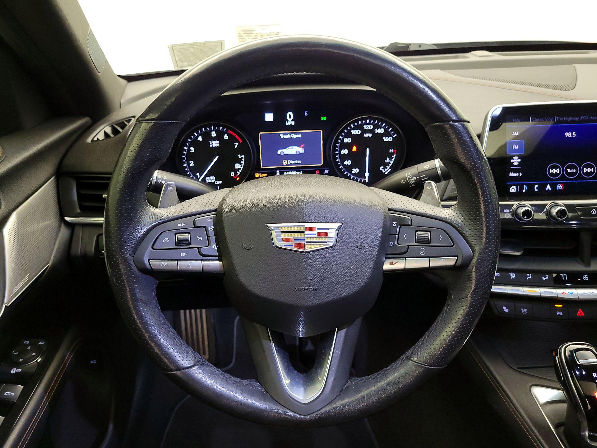 Thumbnail: 2020 Cadillac CT4 - 10