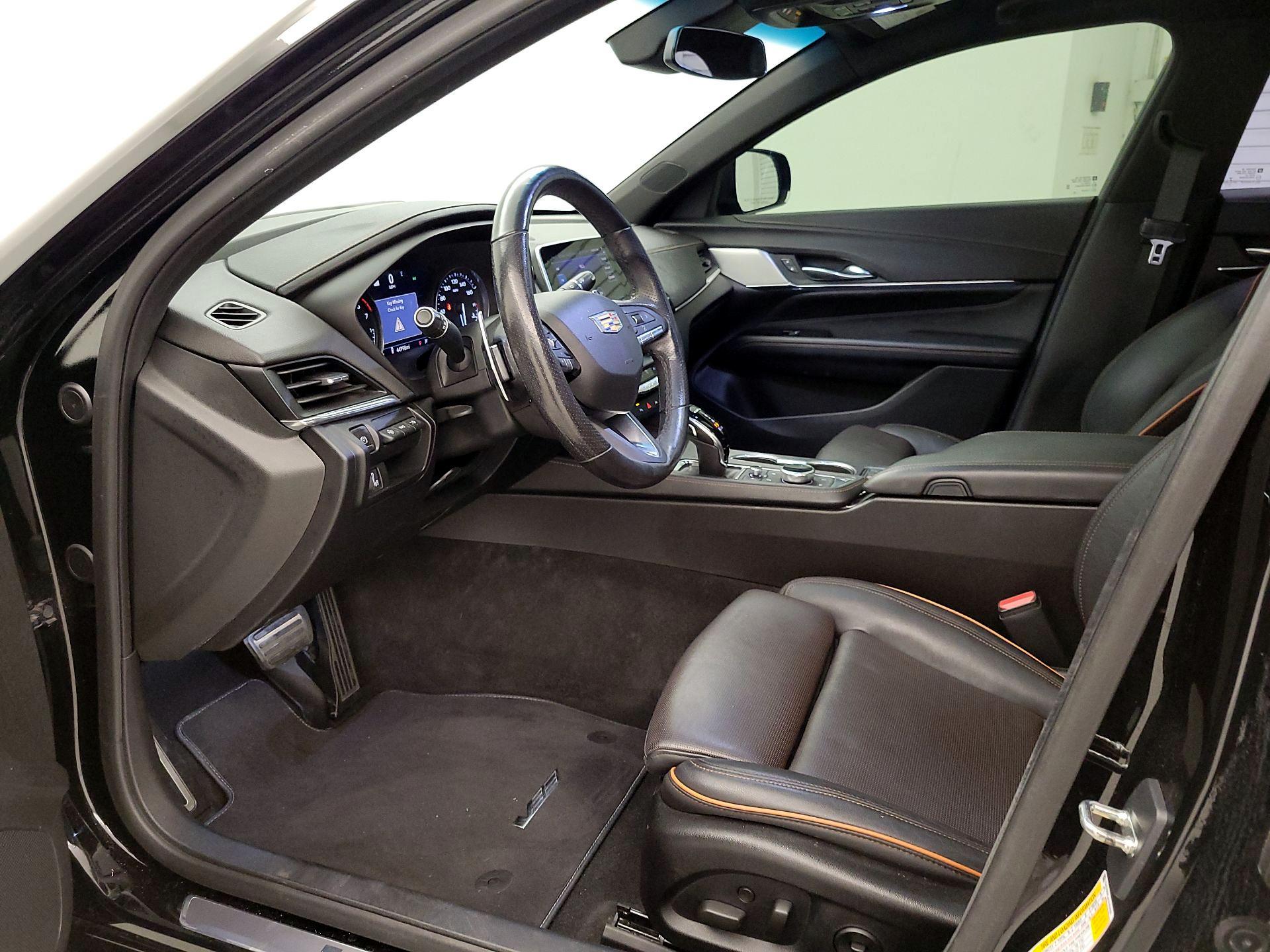 Thumbnail: 2020 Cadillac CT4 - 11