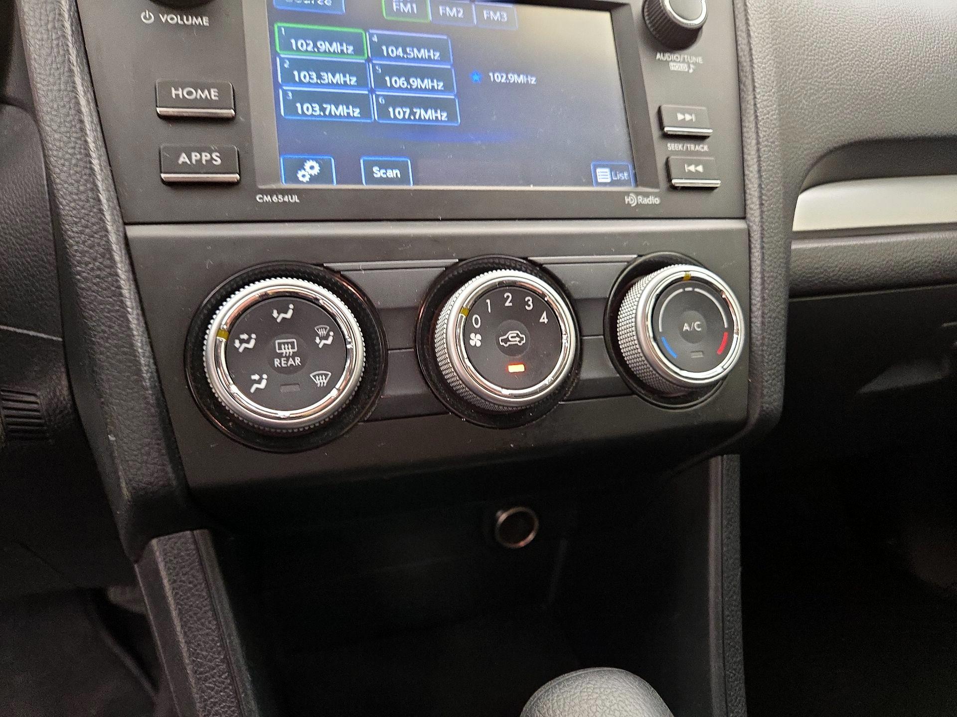 Thumbnail: 2015 Subaru Impreza - 16