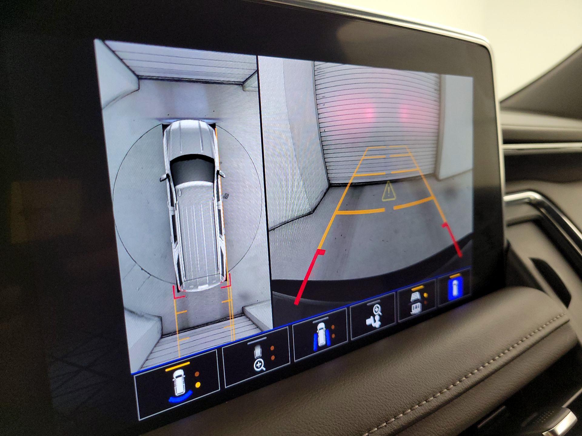 Thumbnail: 2022 GMC Yukon - 14