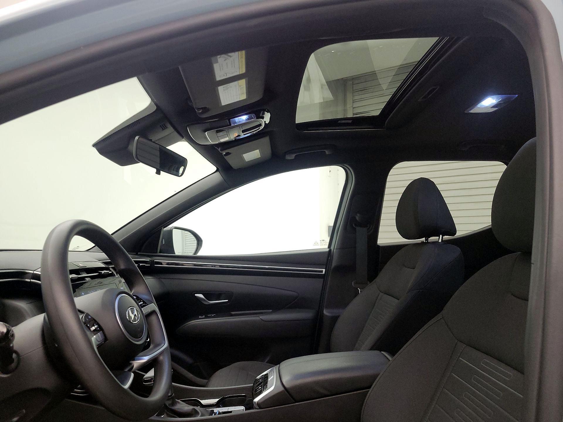 Thumbnail: 2023 Hyundai Santa Cruz - 19