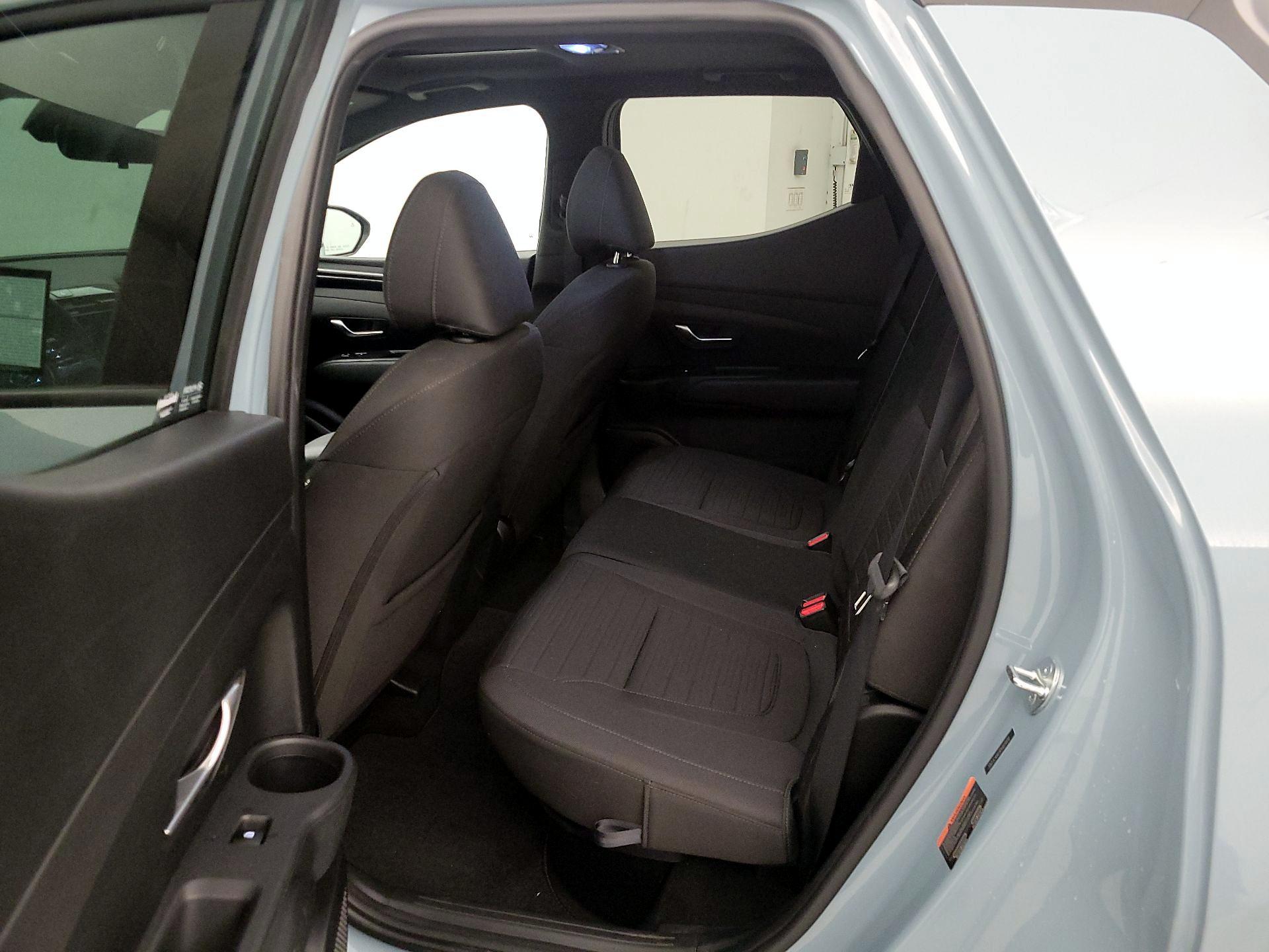 Thumbnail: 2023 Hyundai Santa Cruz - 20