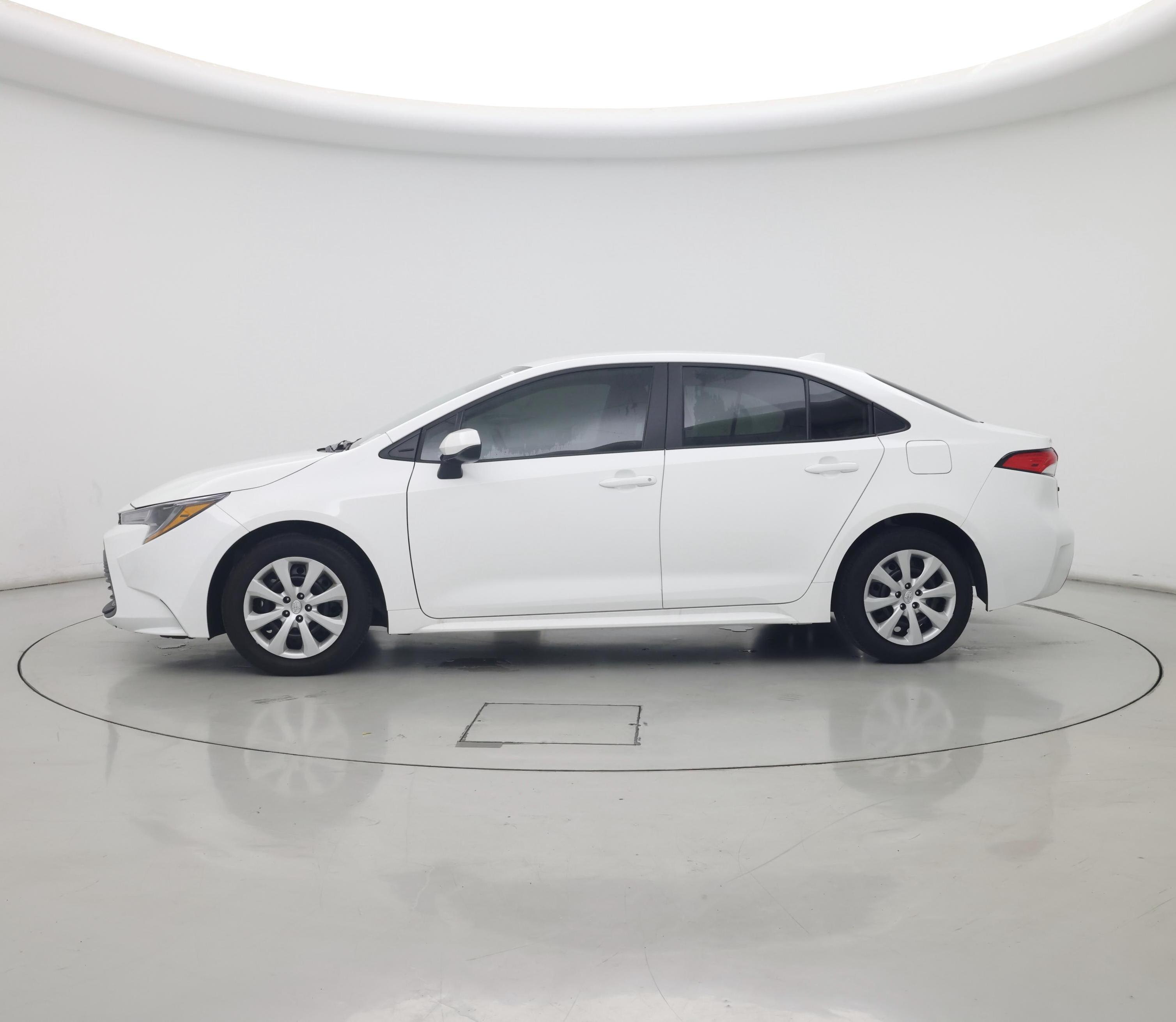 Thumbnail: 2025 Toyota Corolla - 3