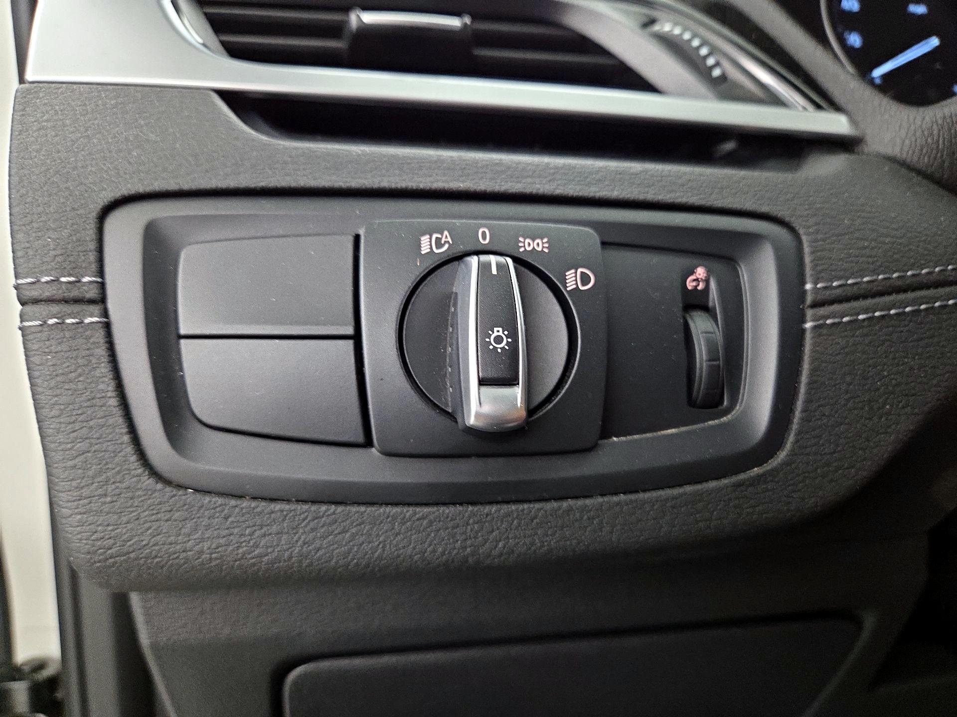 Thumbnail: 2021 BMW X1 - 13