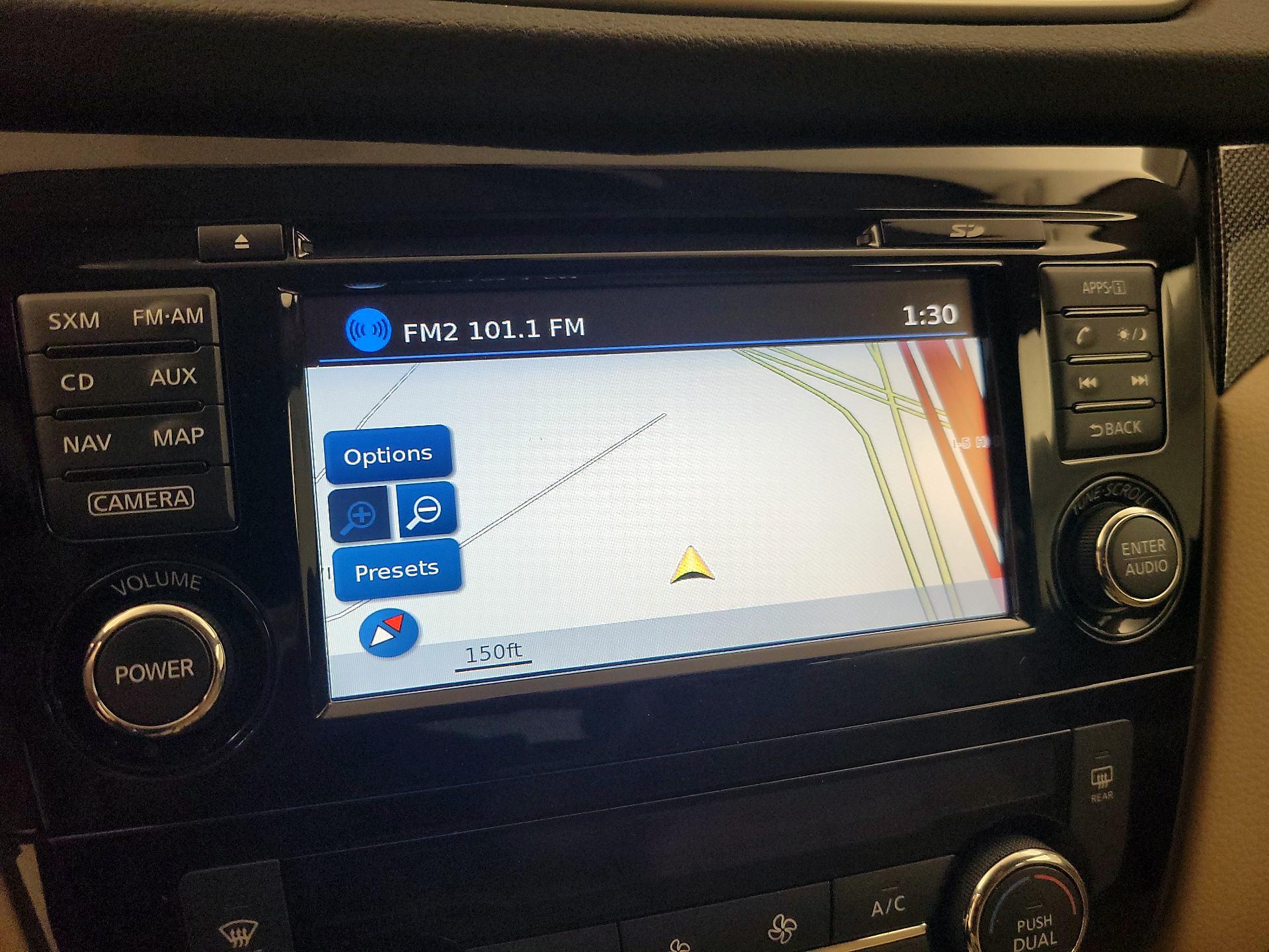 Thumbnail: 2015 Nissan Rogue - 14