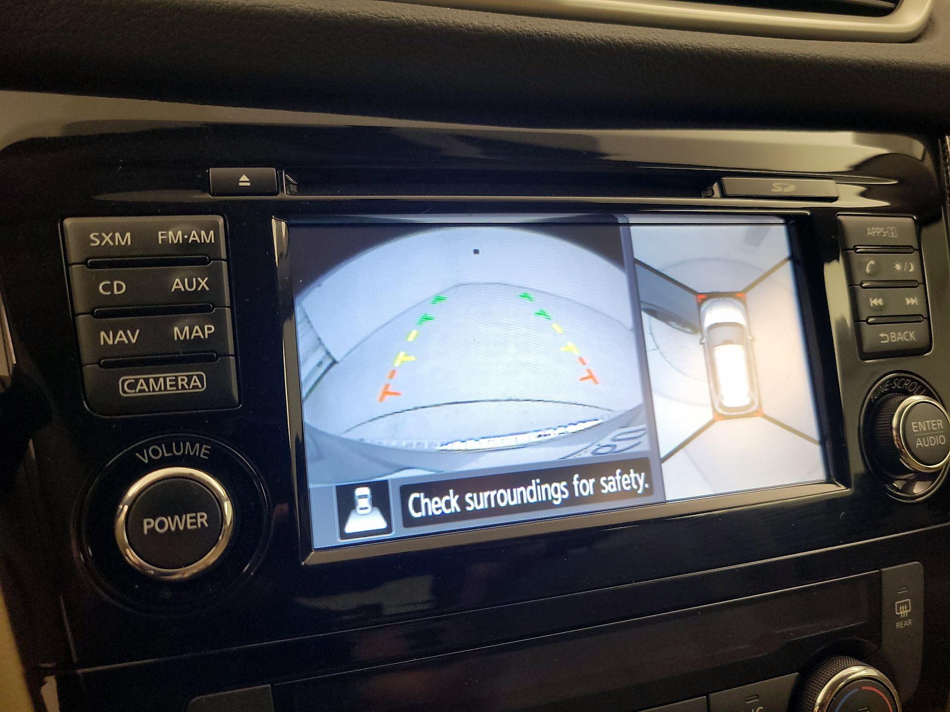 Thumbnail: 2015 Nissan Rogue - 15