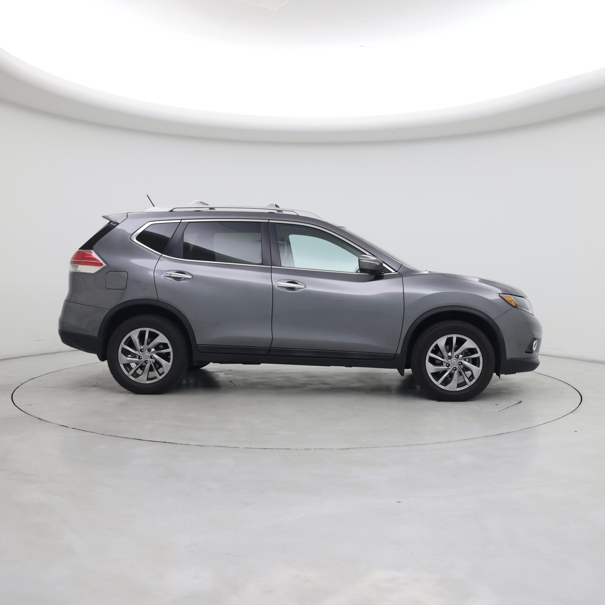 Thumbnail: 2015 Nissan Rogue - 7