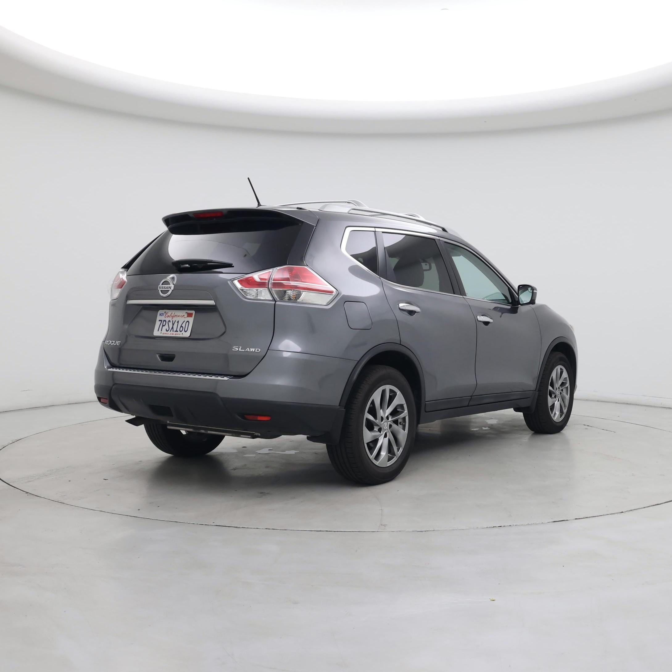 Thumbnail: 2015 Nissan Rogue - 8