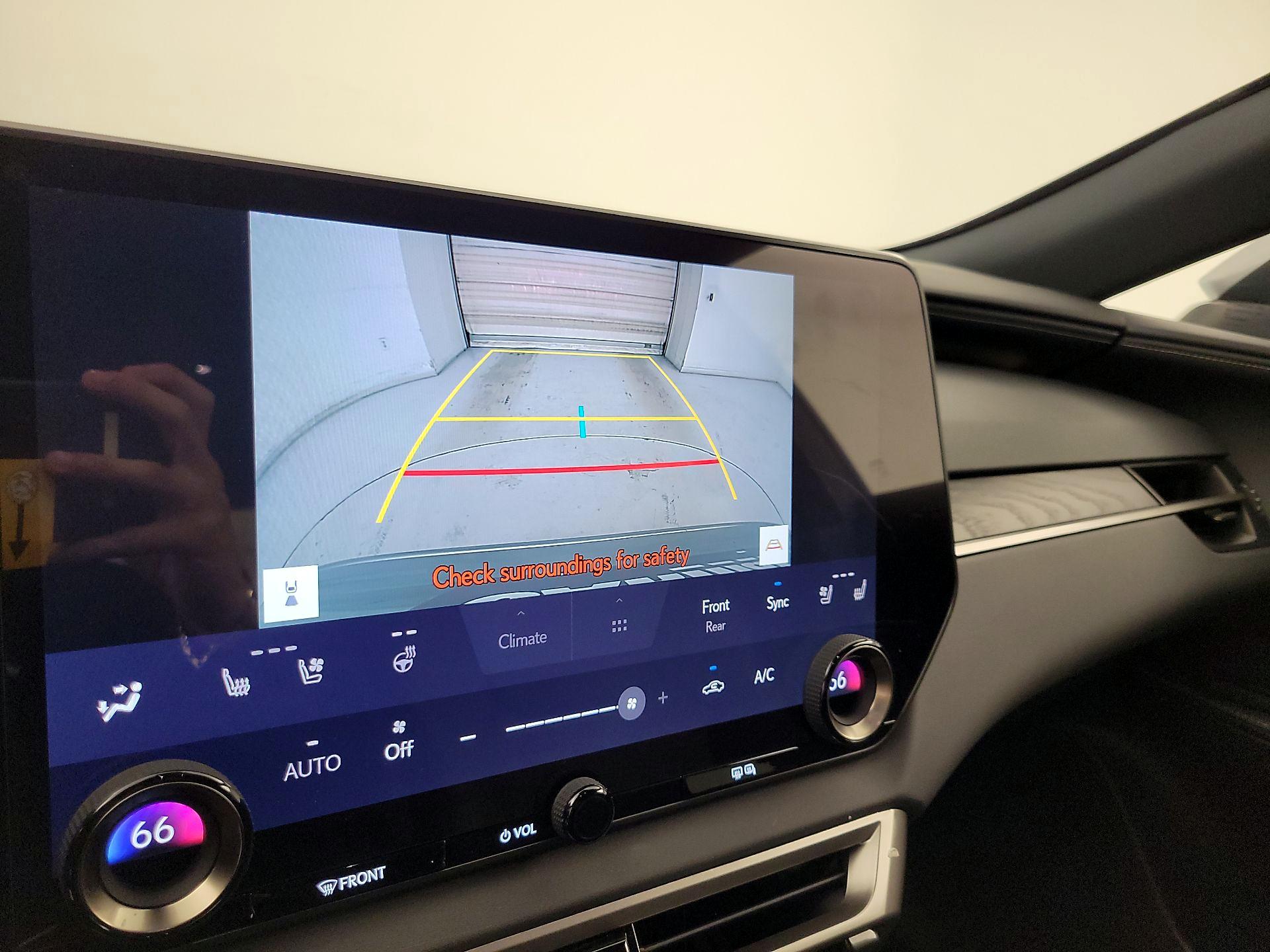 Thumbnail: 2023 Lexus RX - 14