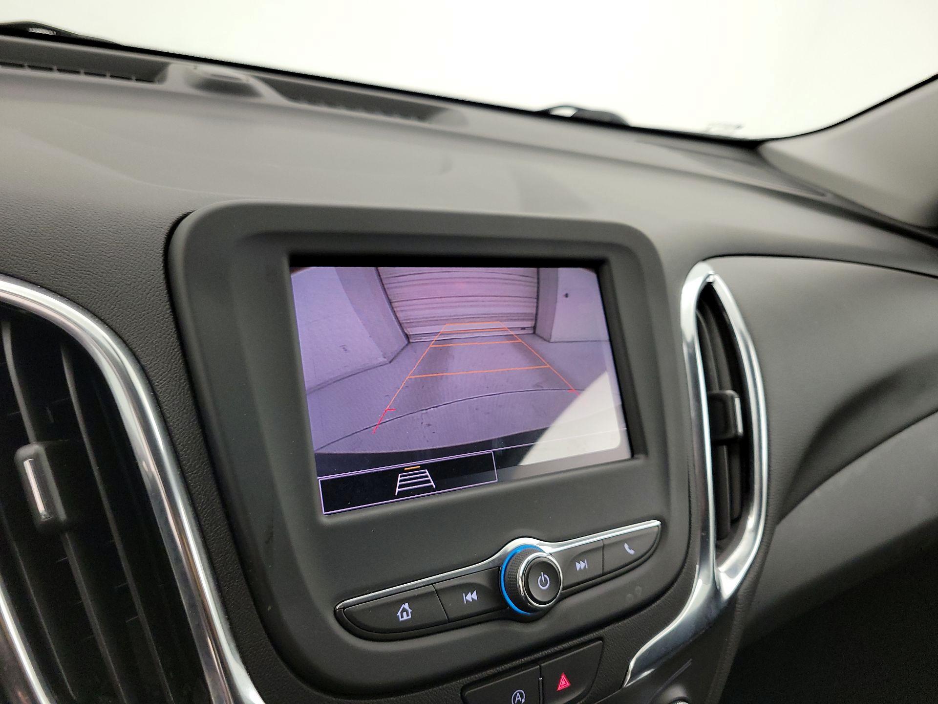 Thumbnail: 2022 Chevrolet Equinox - 14