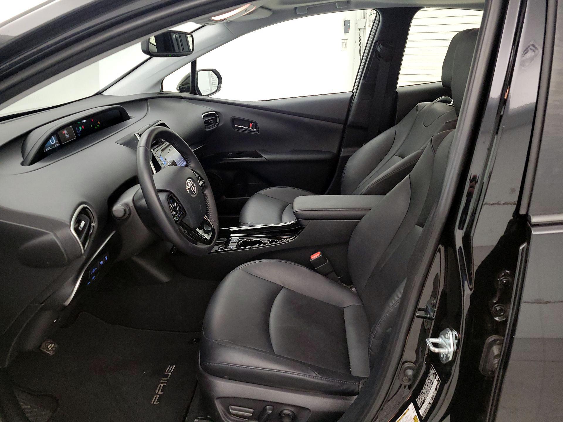 Thumbnail: 2019 Toyota Prius - 11