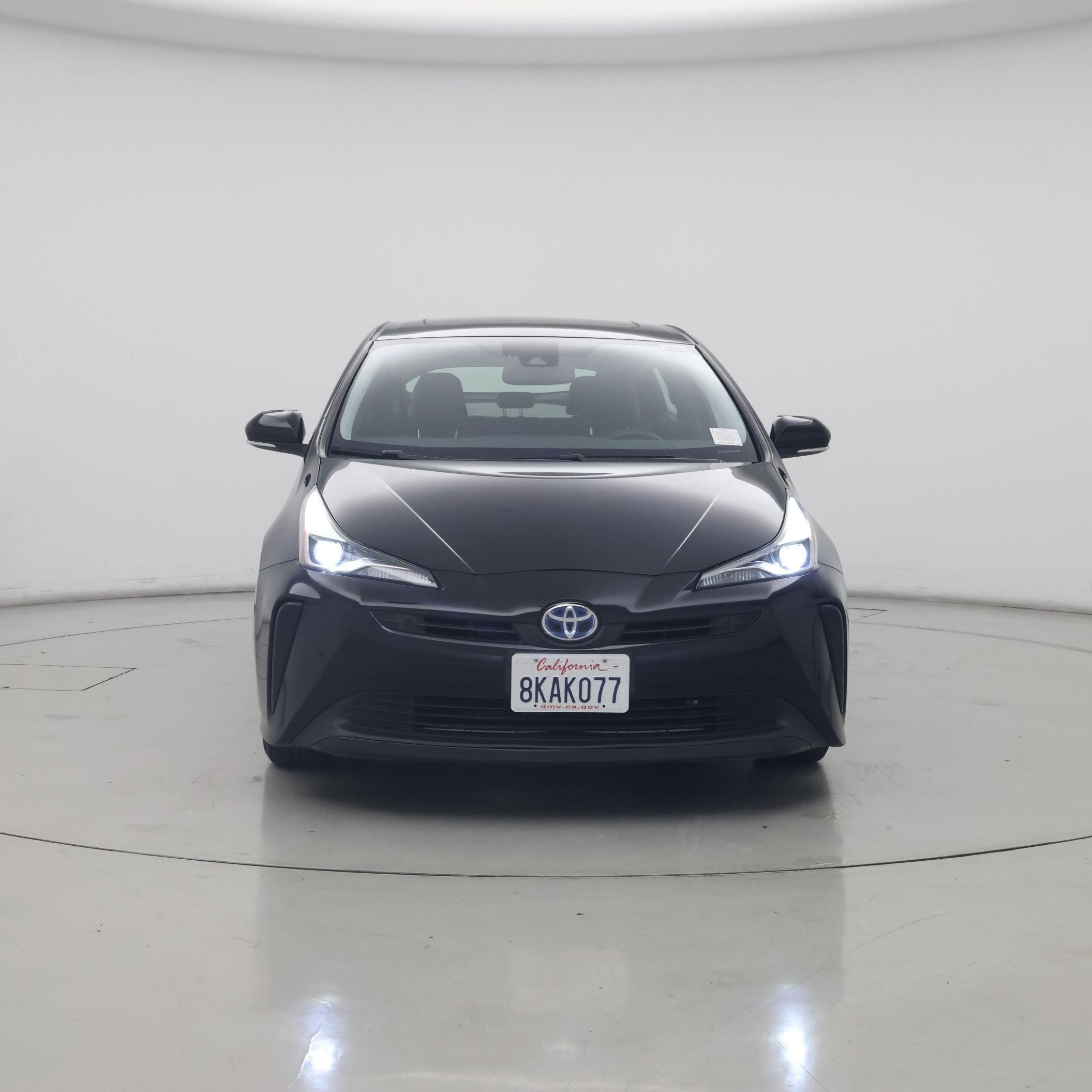 Thumbnail: 2019 Toyota Prius - 5
