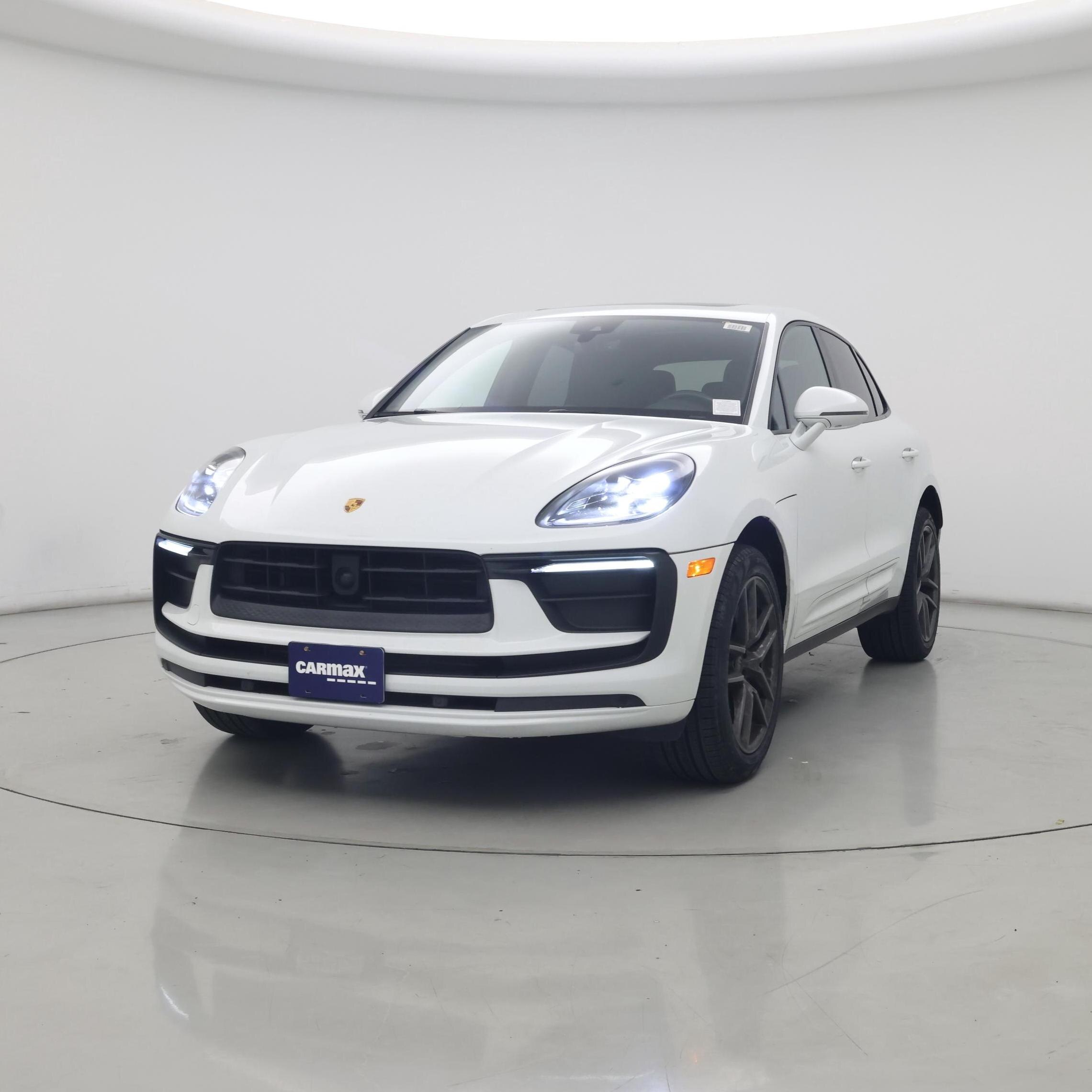 Thumbnail: 2022 Porsche Macan - 4