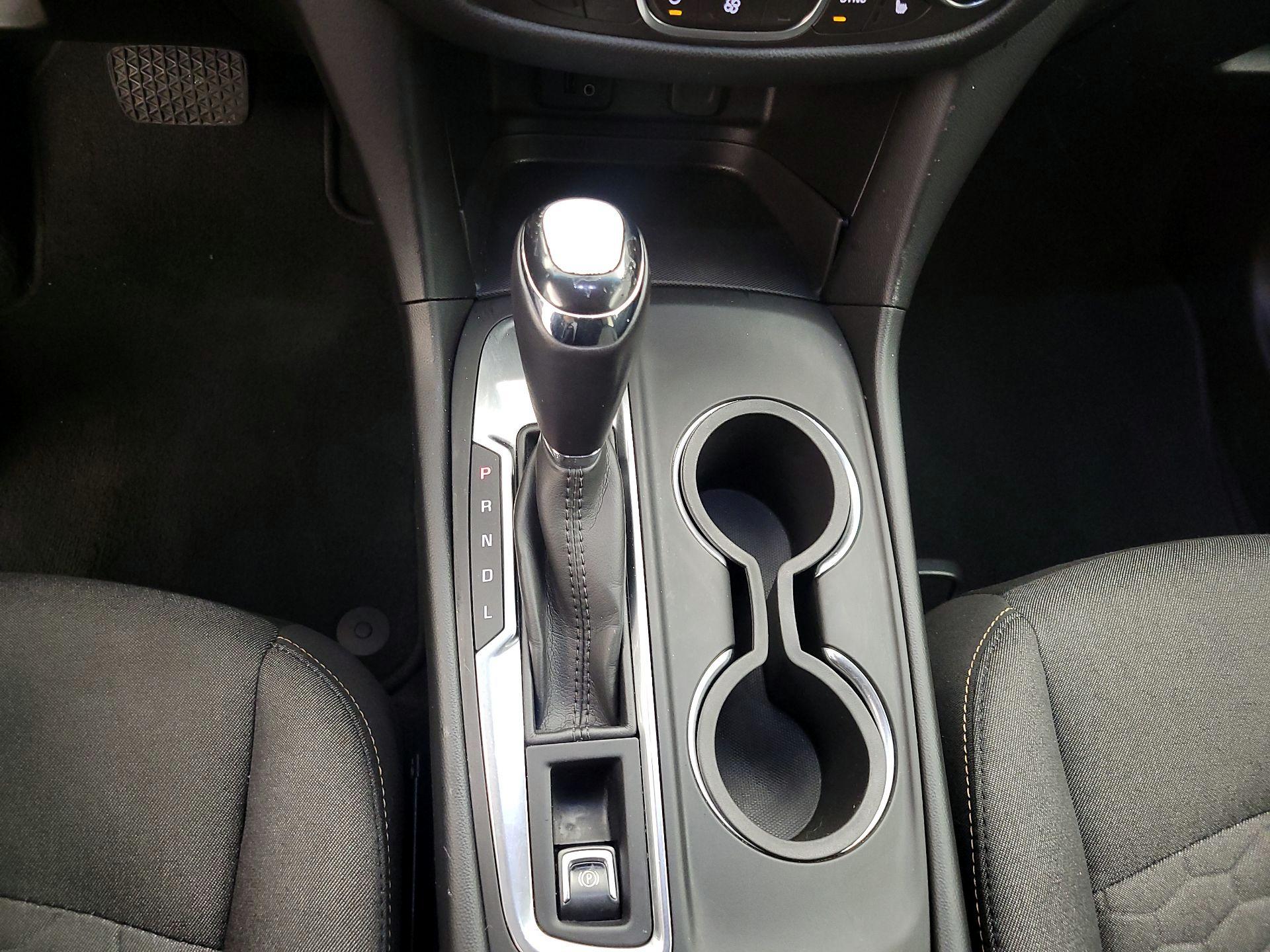 Thumbnail: 2018 Chevrolet Equinox - 17