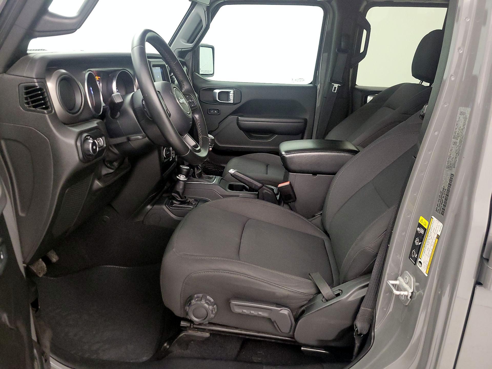 Thumbnail: 2022 Jeep Wrangler - 11