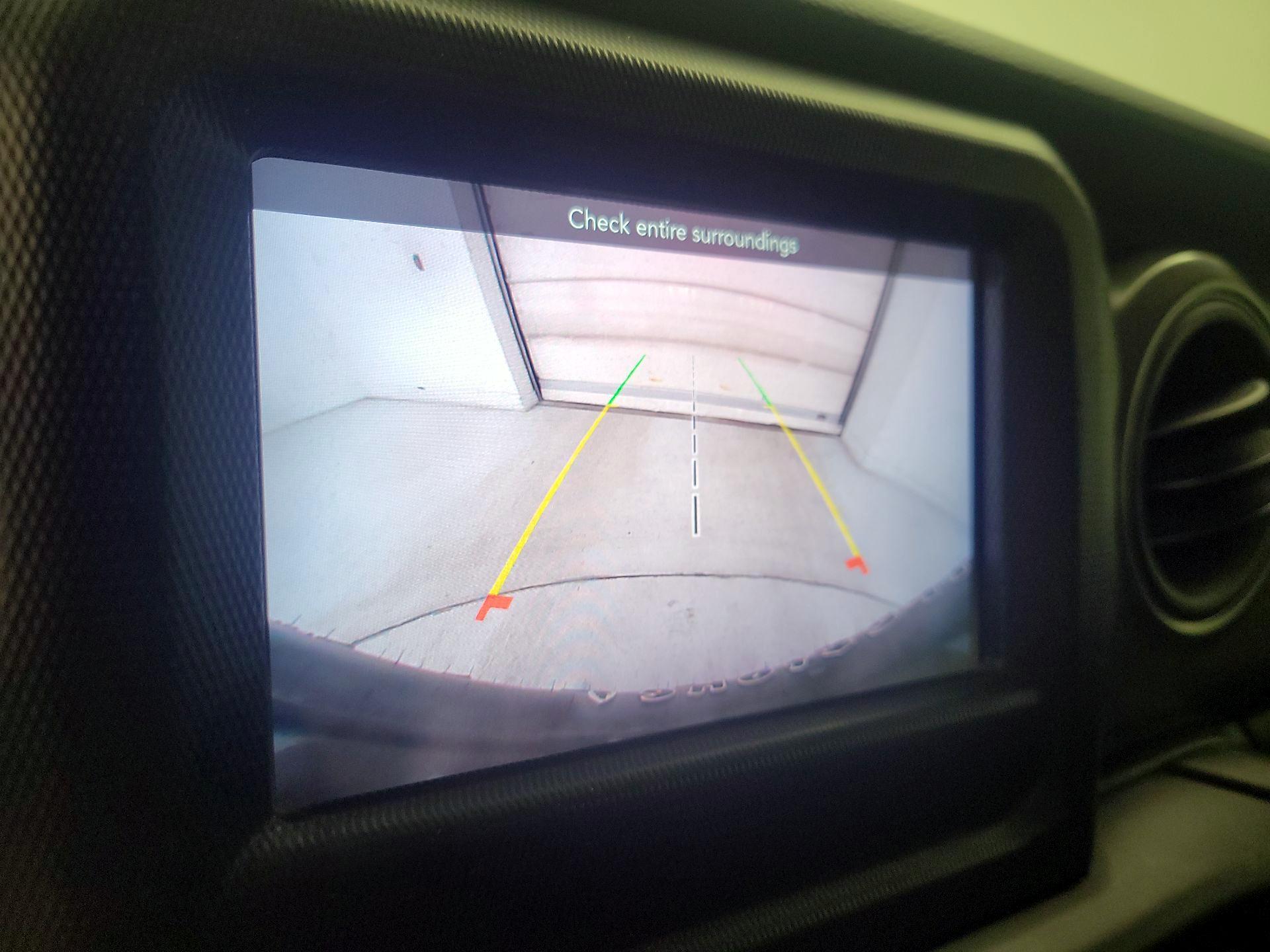 Thumbnail: 2022 Jeep Wrangler - 14