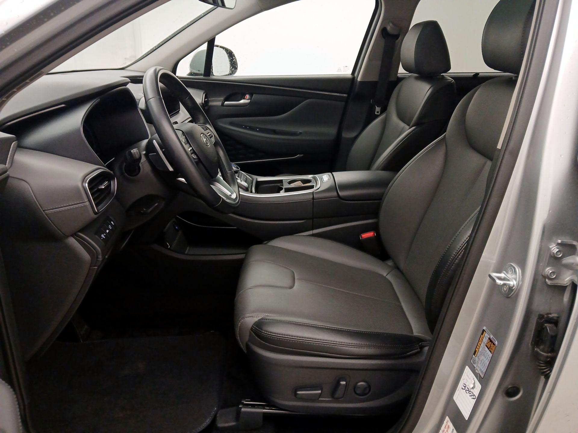 Thumbnail: 2023 Hyundai Santa Fe - 11