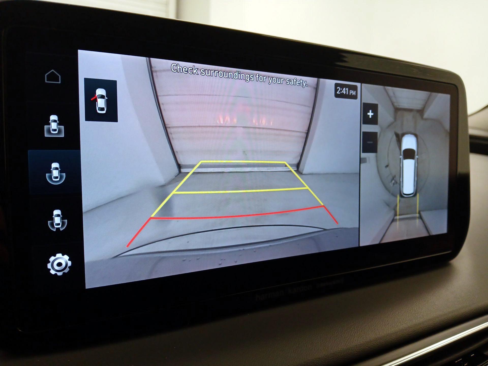 Thumbnail: 2023 Hyundai Santa Fe - 15