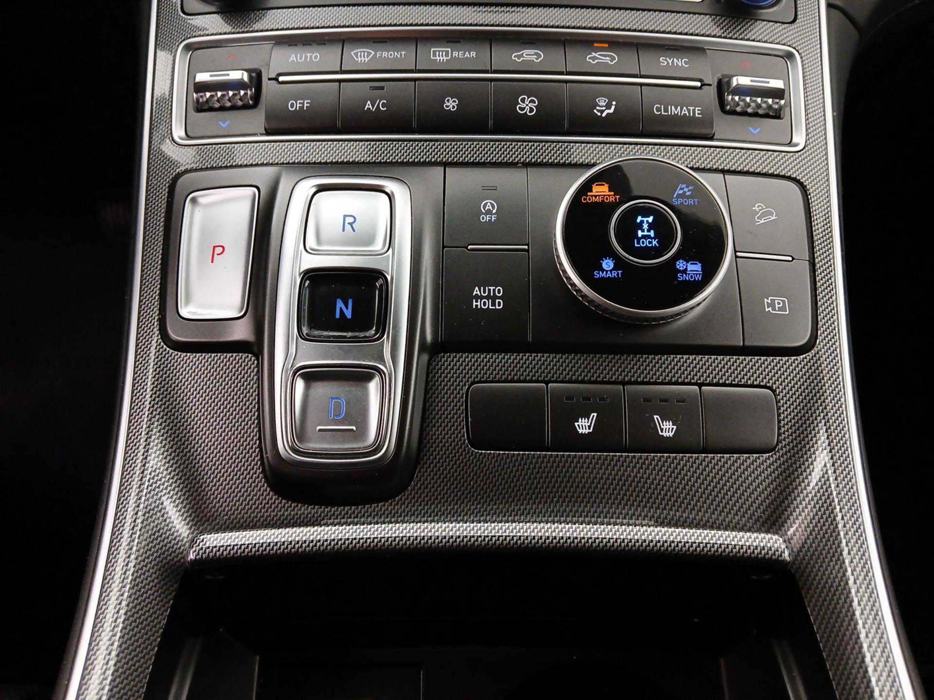 Thumbnail: 2023 Hyundai Santa Fe - 18