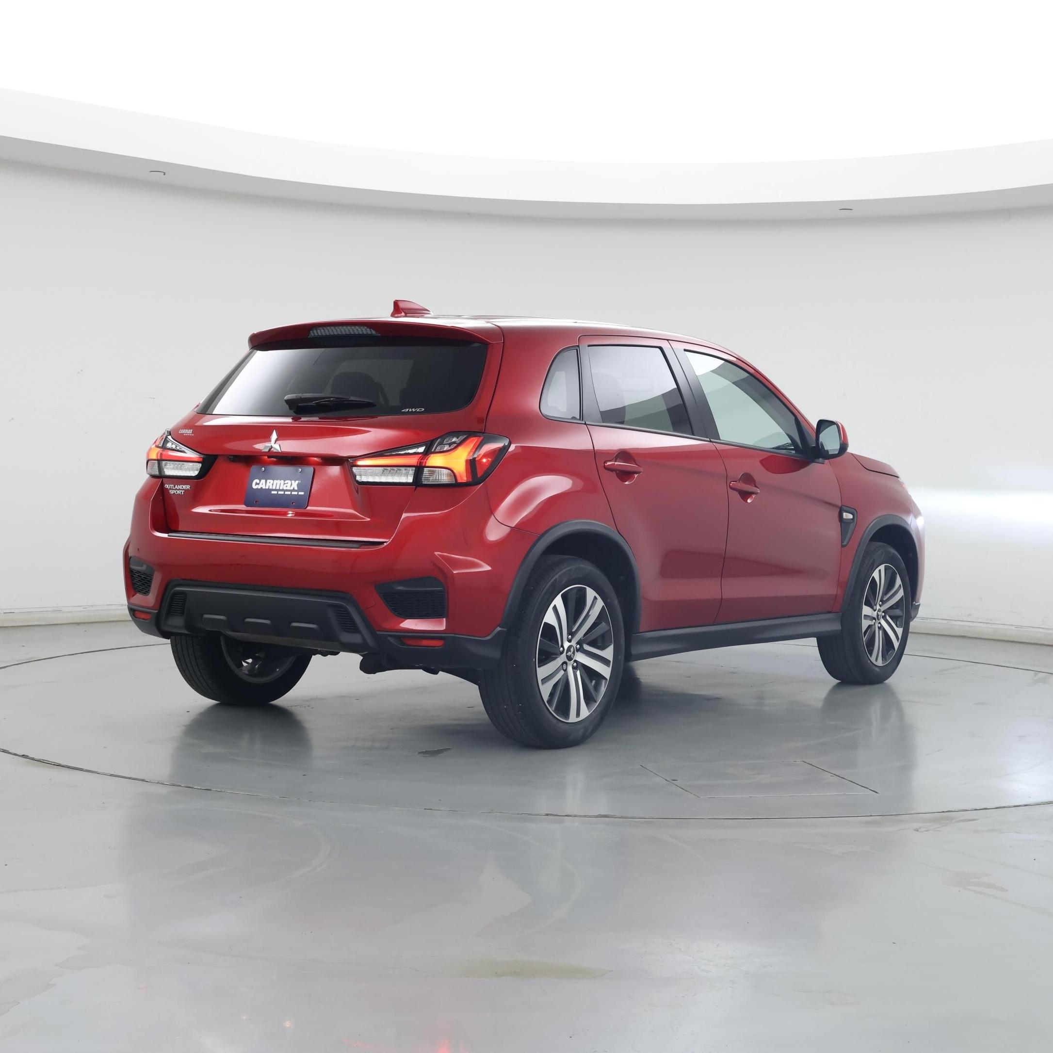 Thumbnail: 2023 Mitsubishi Outlander Sport - 8