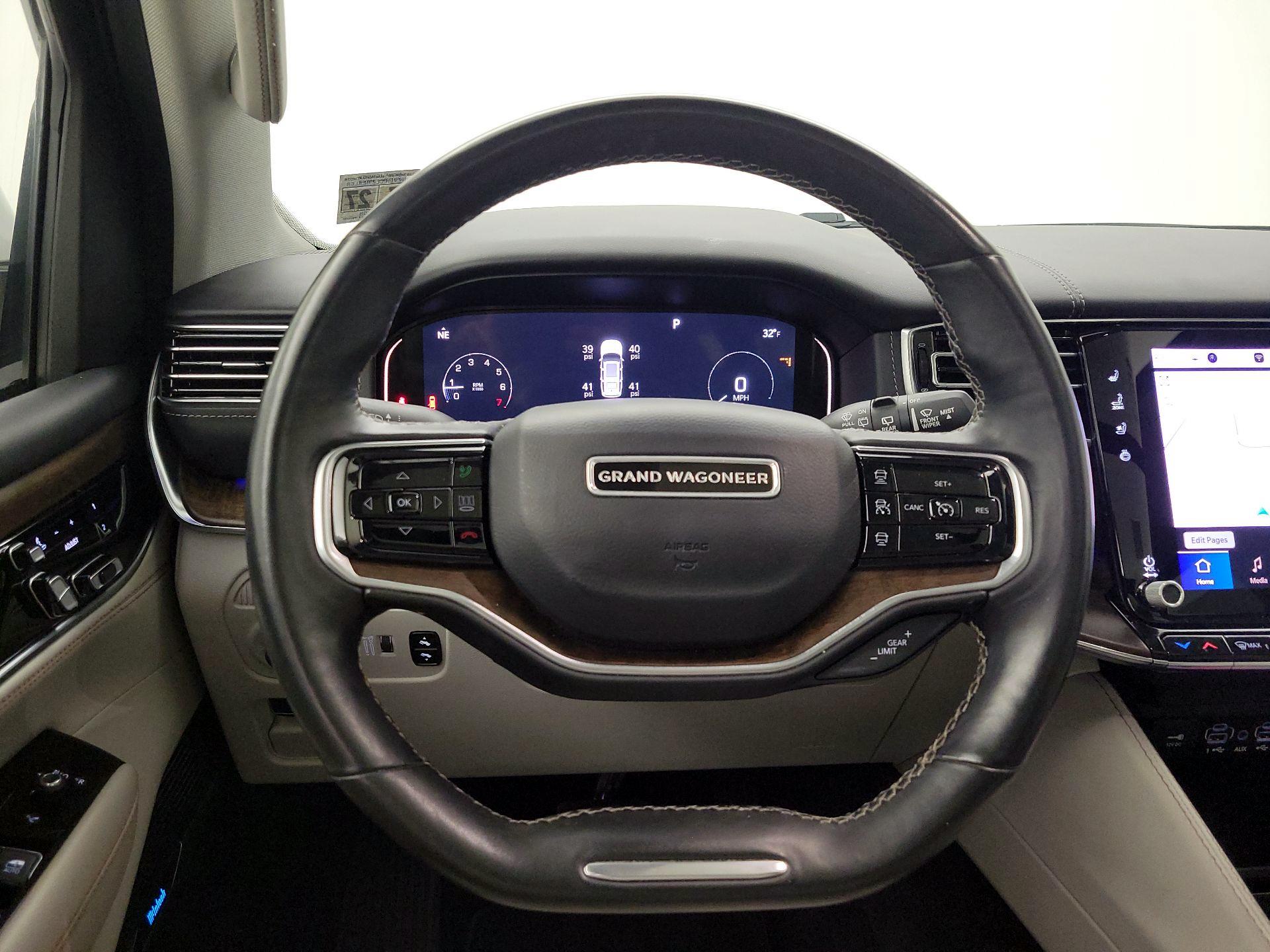 Thumbnail: 2022 Jeep Grand Wagoneer - 10