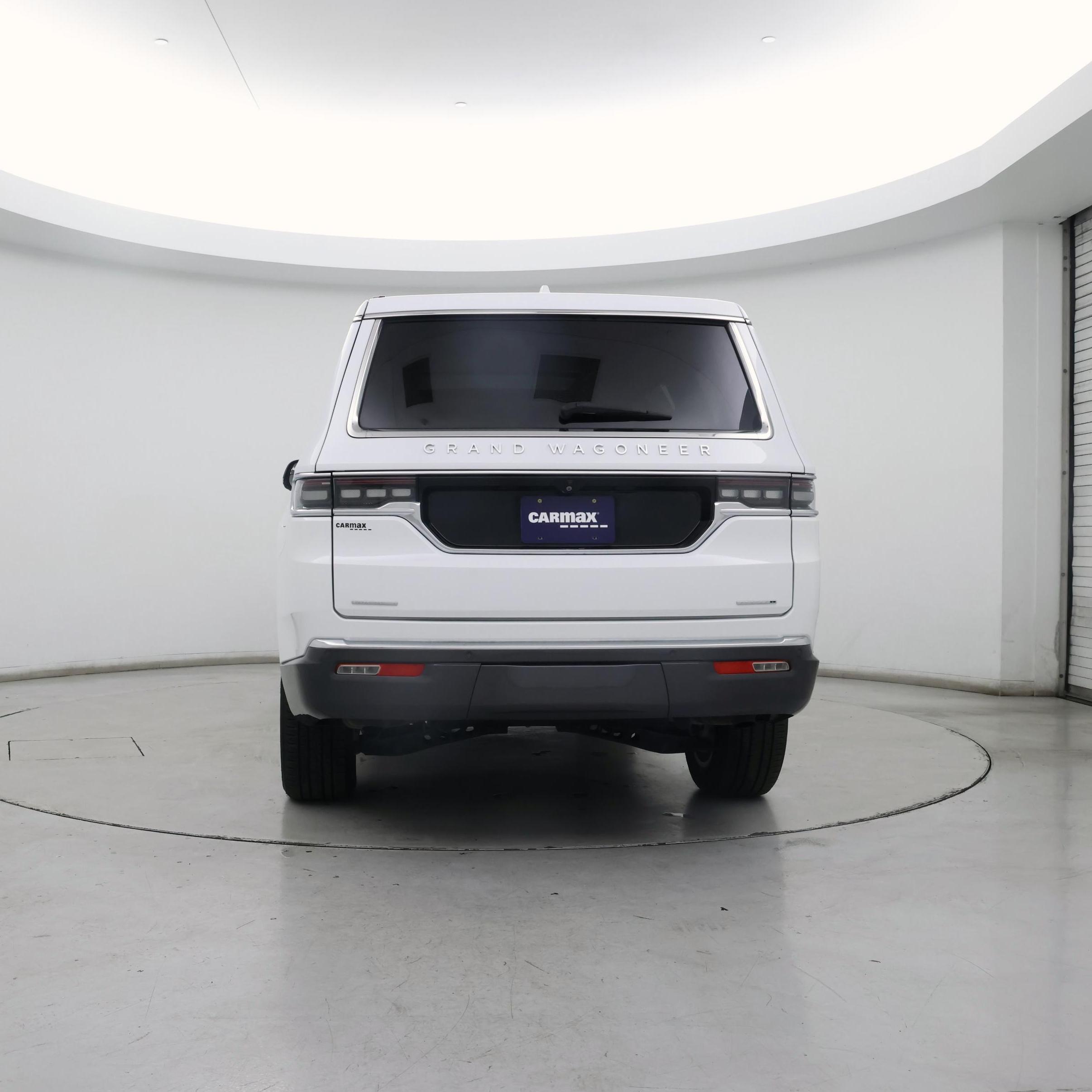 Thumbnail: 2022 Jeep Grand Wagoneer - 6