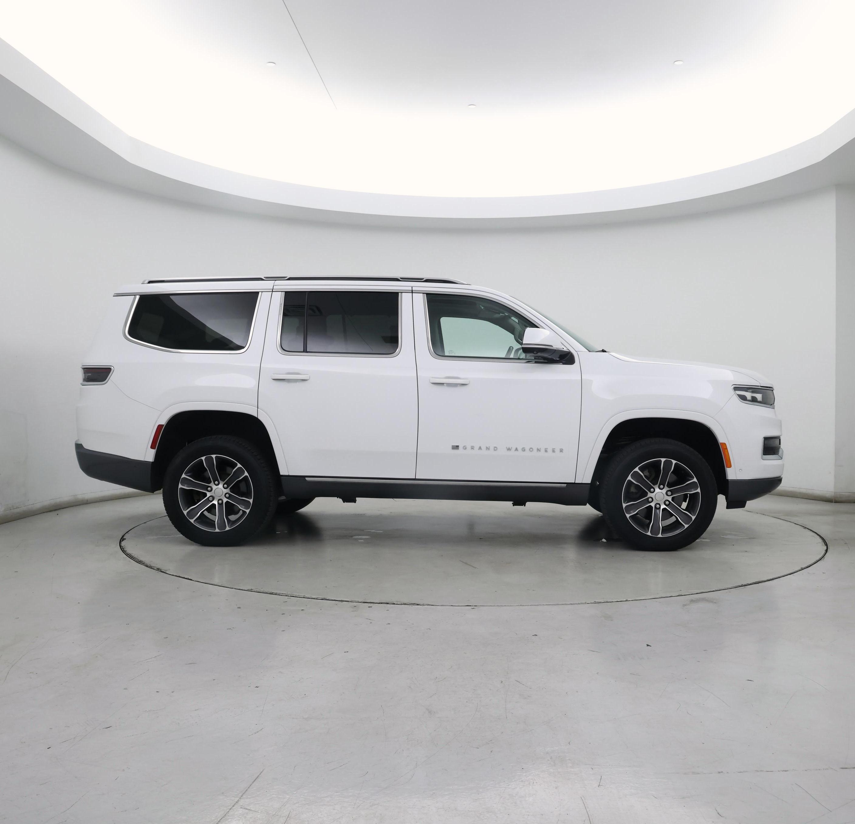 Thumbnail: 2022 Jeep Grand Wagoneer - 7
