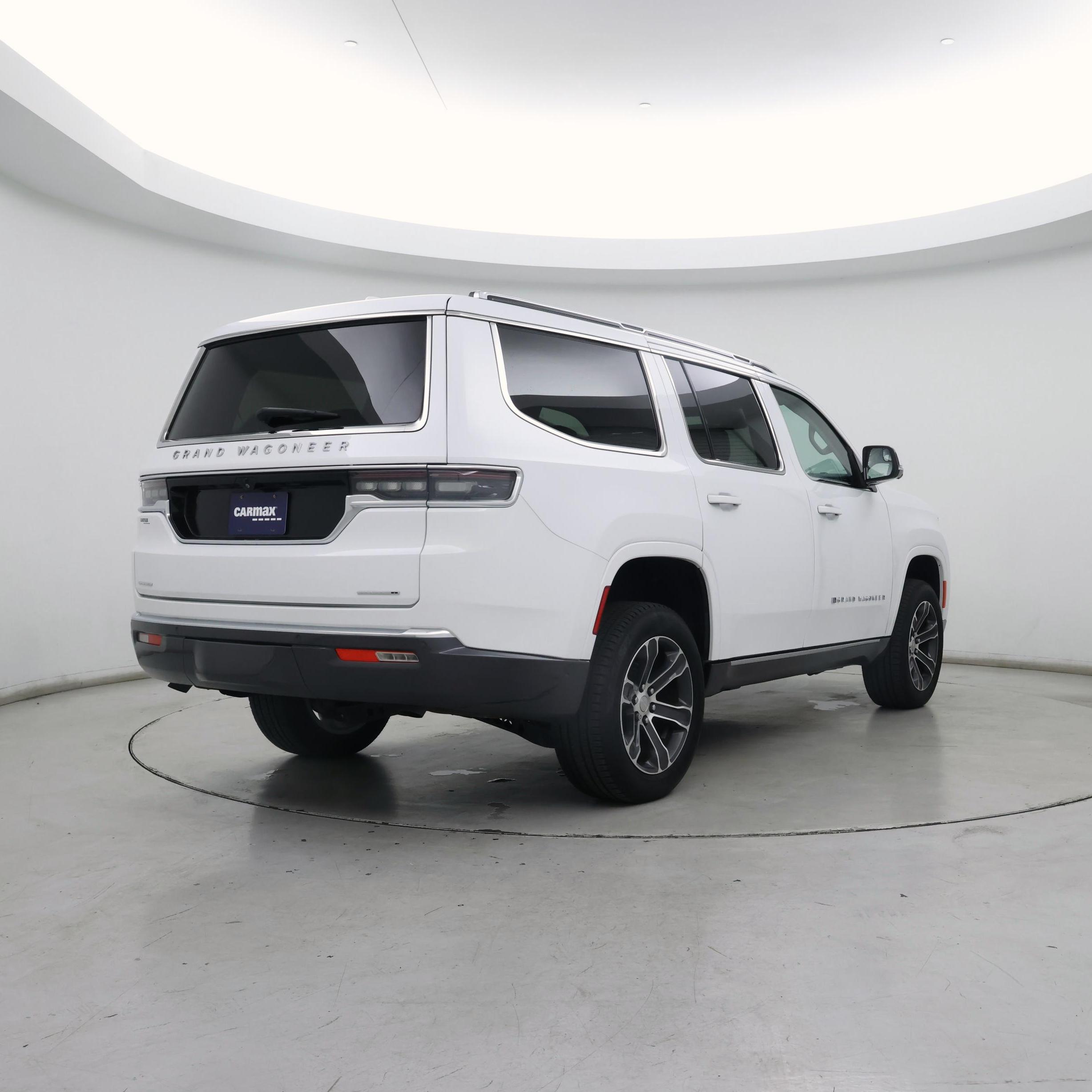 Thumbnail: 2022 Jeep Grand Wagoneer - 8