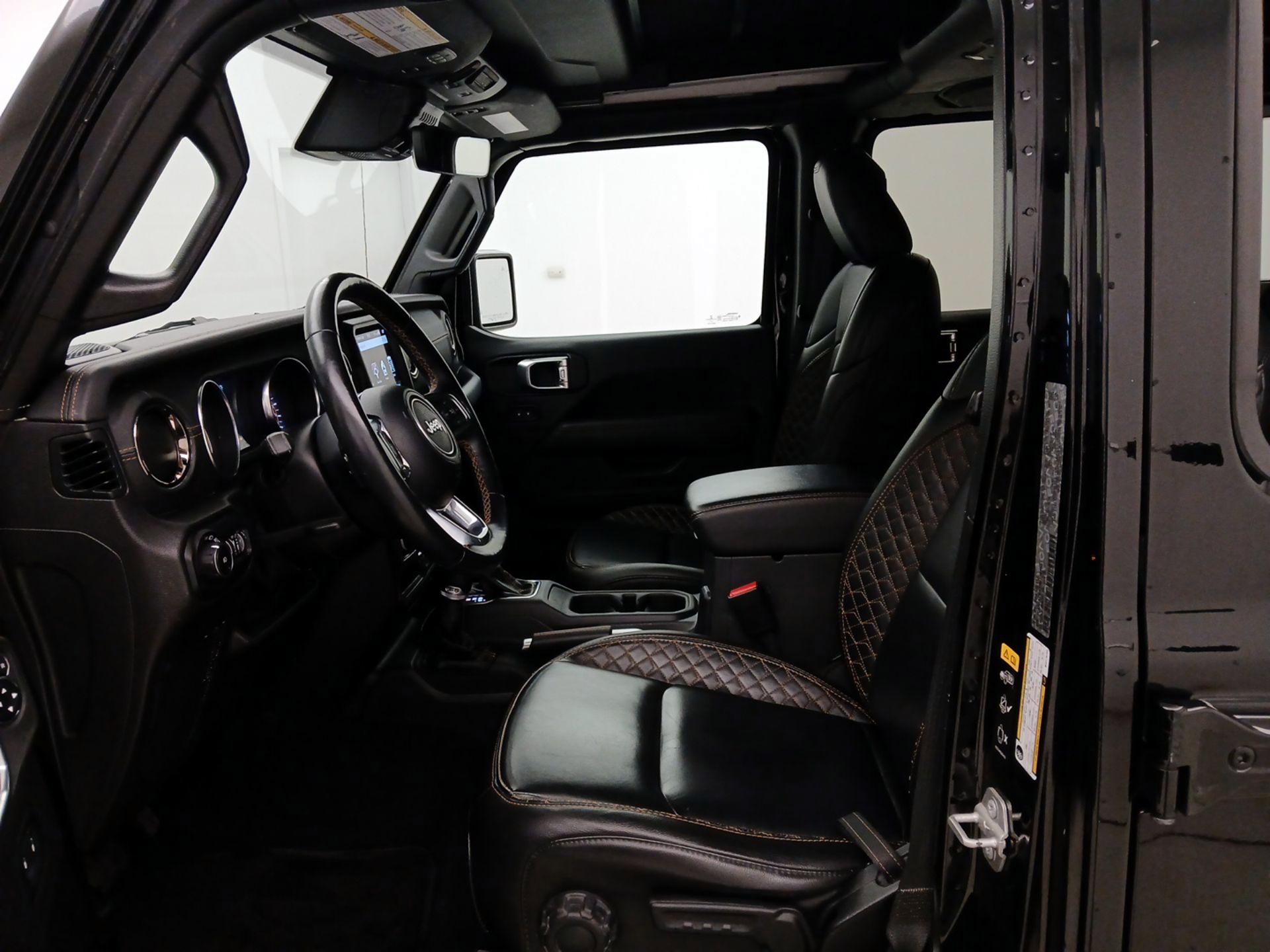 Thumbnail: 2021 Jeep Wrangler - 11