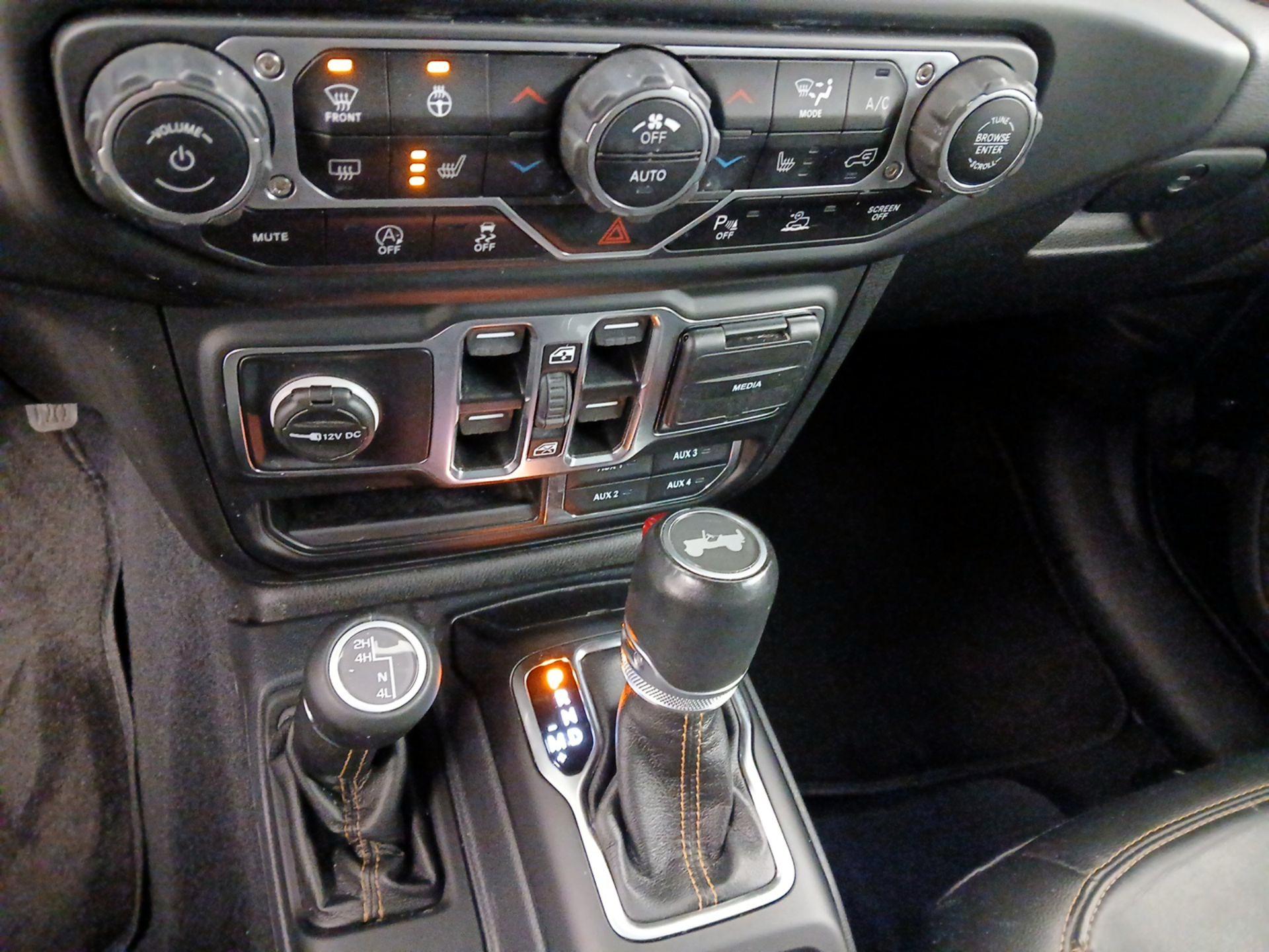 Thumbnail: 2021 Jeep Wrangler - 17