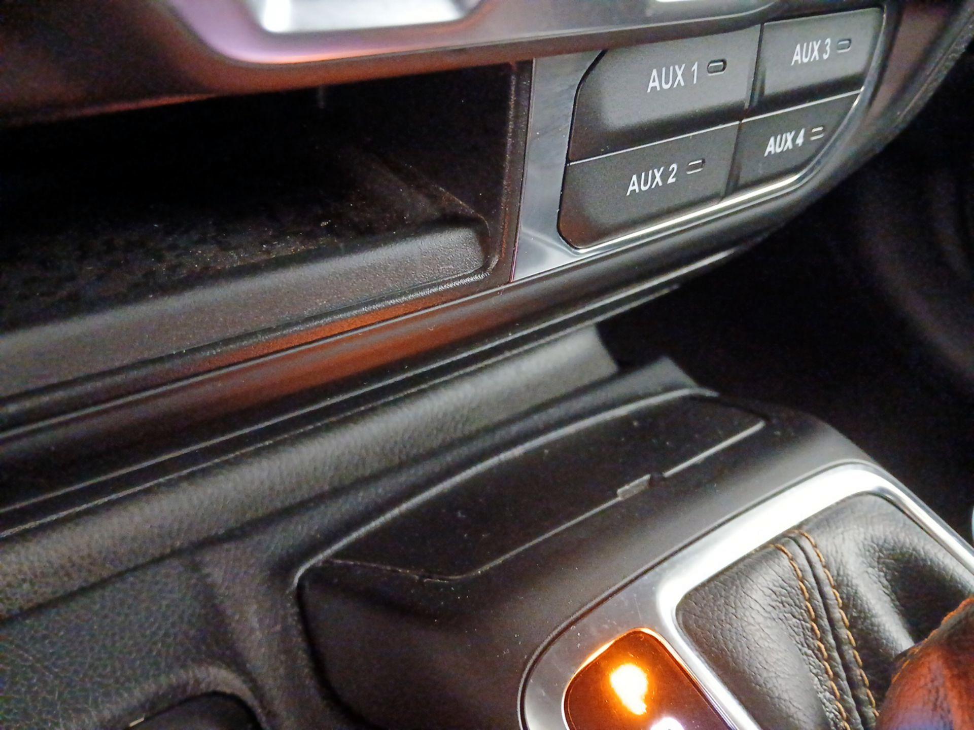 Thumbnail: 2021 Jeep Wrangler - 19