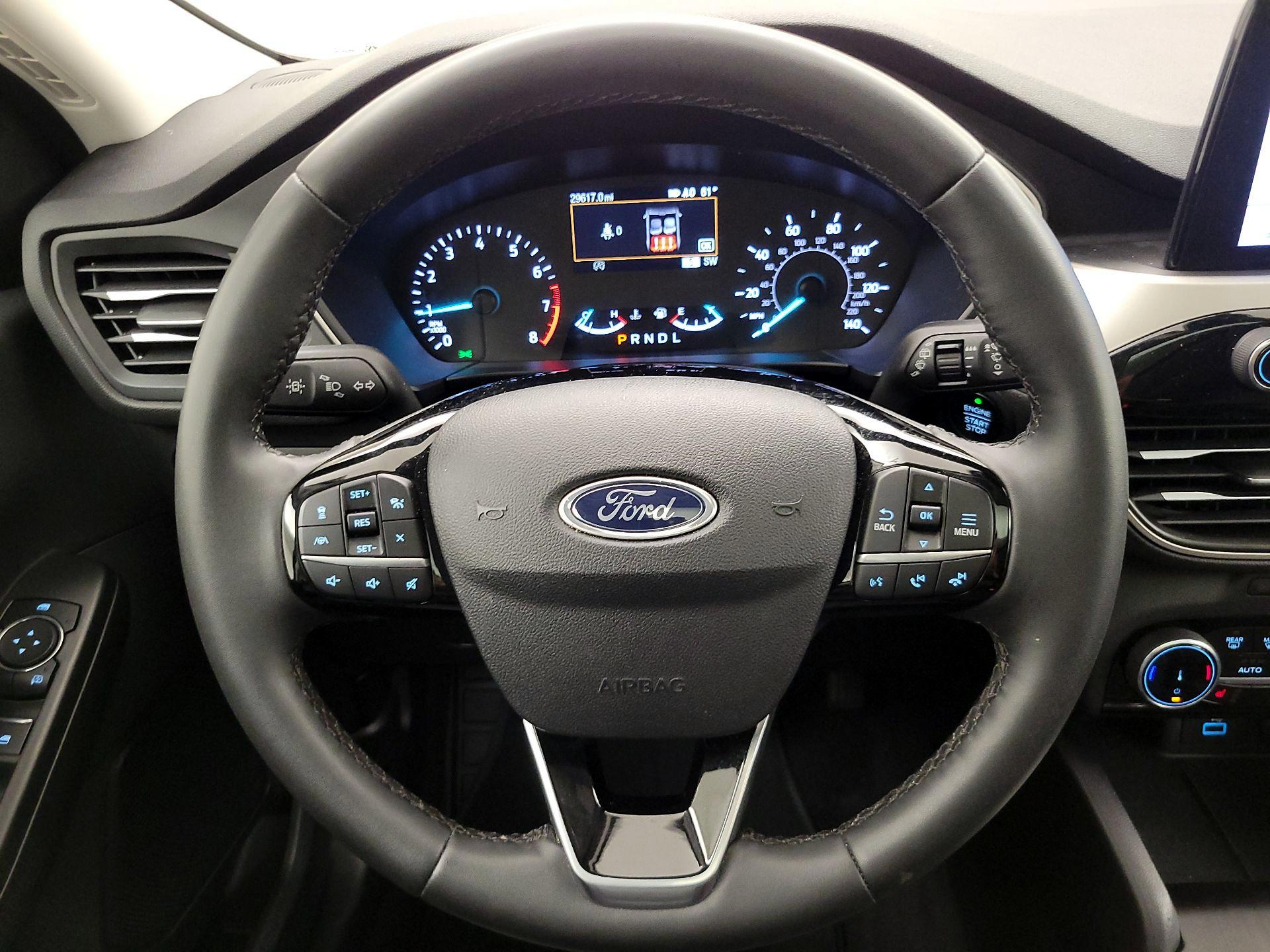 Thumbnail: 2022 Ford Escape - 10