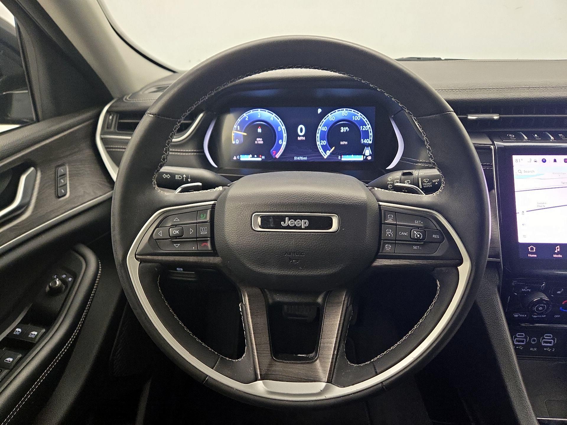 Thumbnail: 2023 Jeep Grand Cherokee - 10