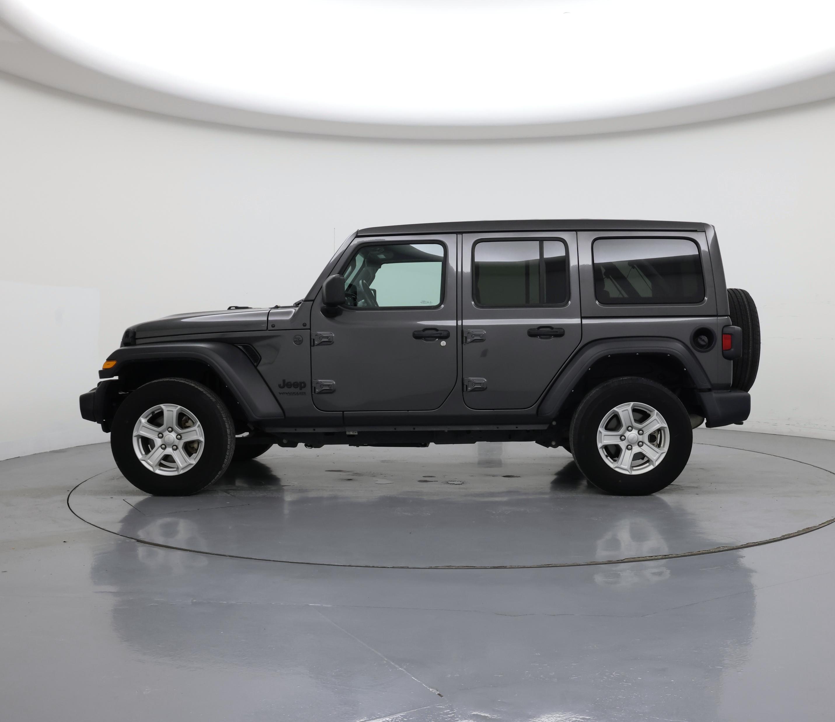 Thumbnail: 2022 Jeep Wrangler - 3