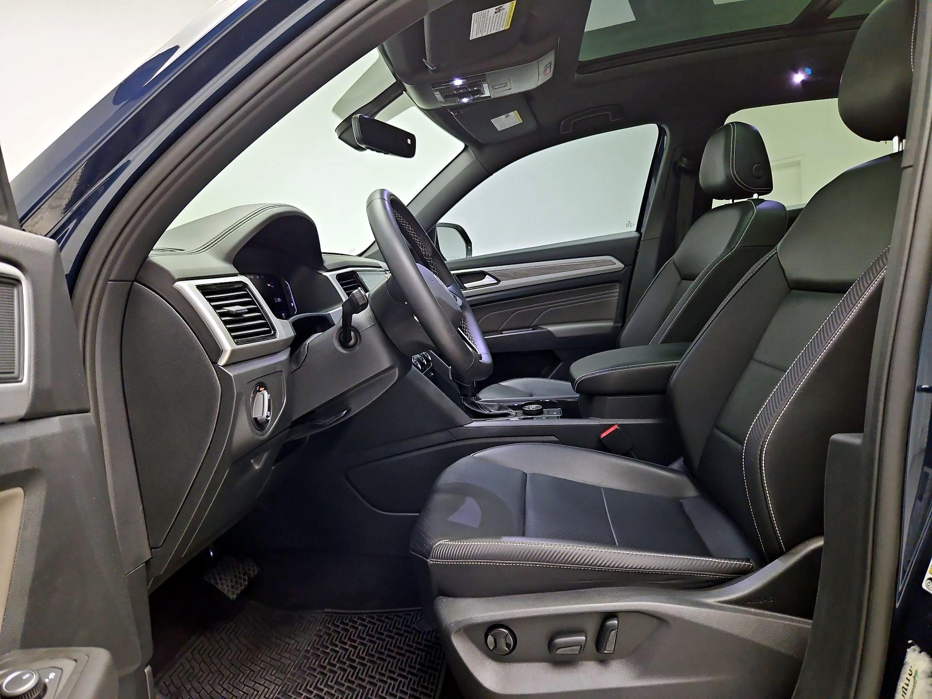 Thumbnail: 2022 Volkswagen Atlas - 11