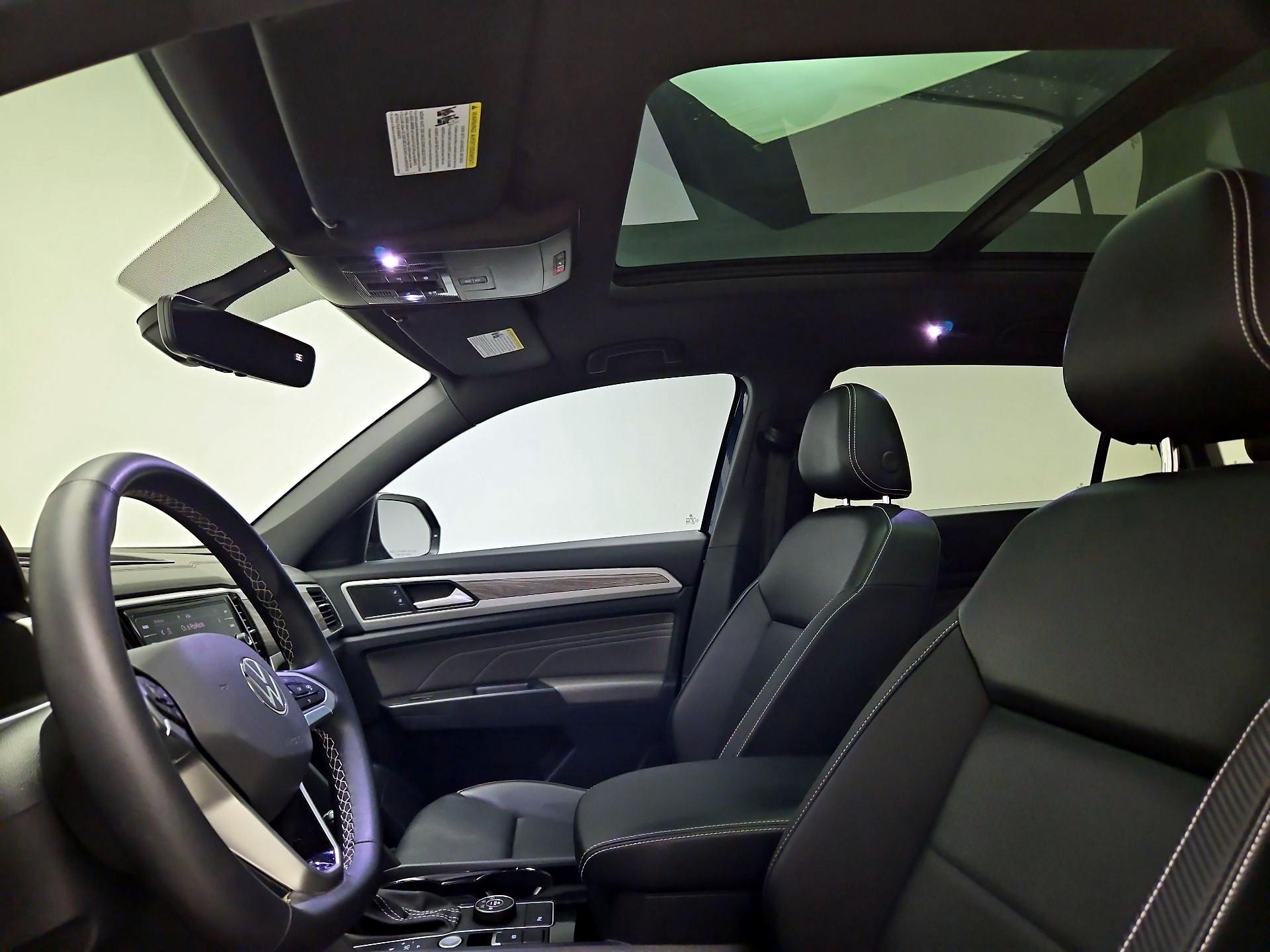 Thumbnail: 2022 Volkswagen Atlas - 19