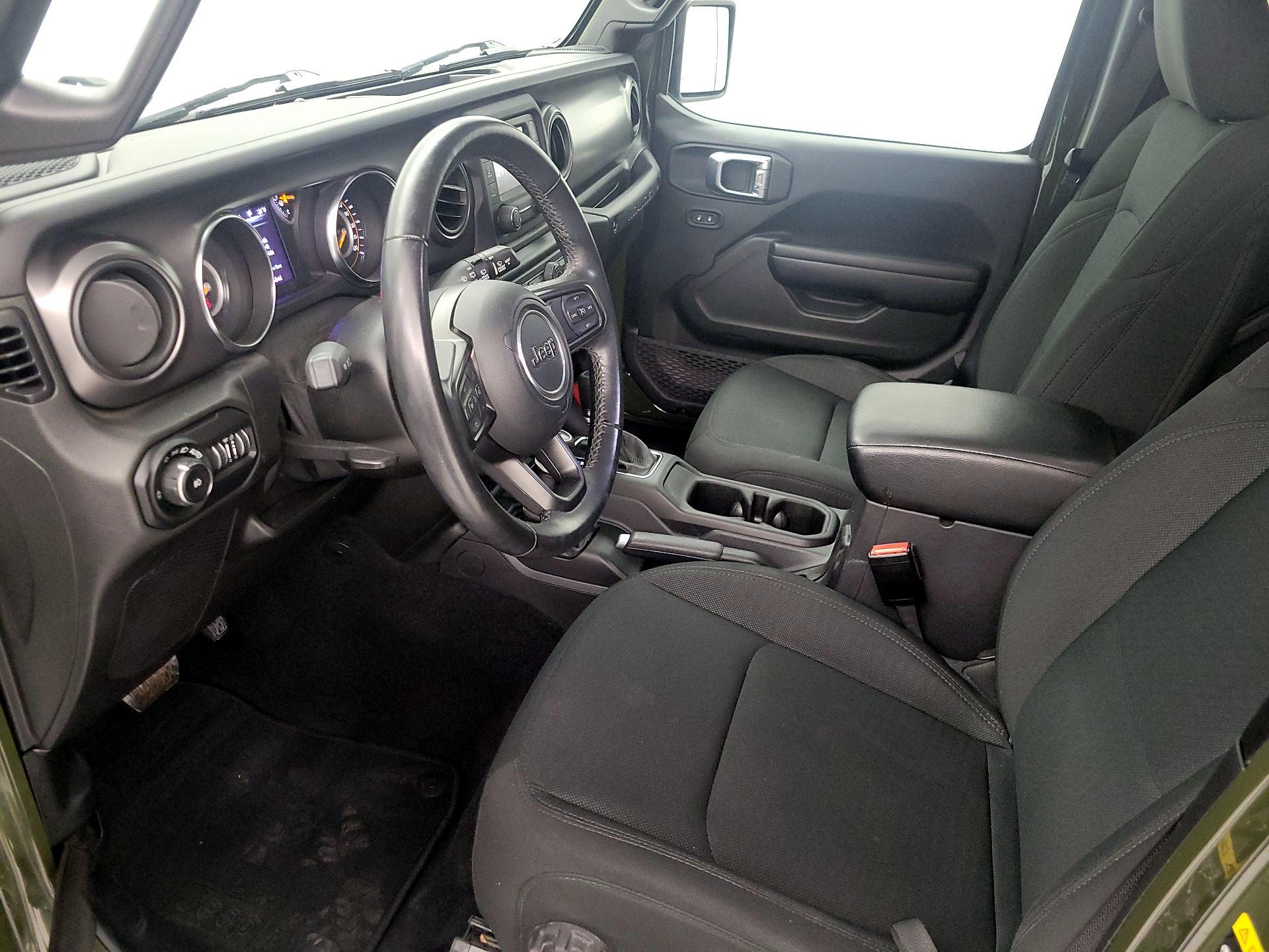 Thumbnail: 2021 Jeep Wrangler - 11